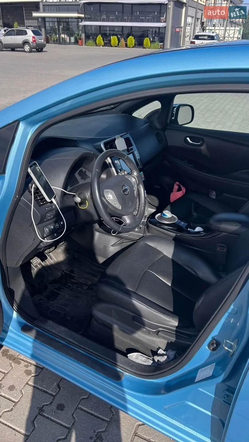 2014 Nissan Leaf - мініатюра 5