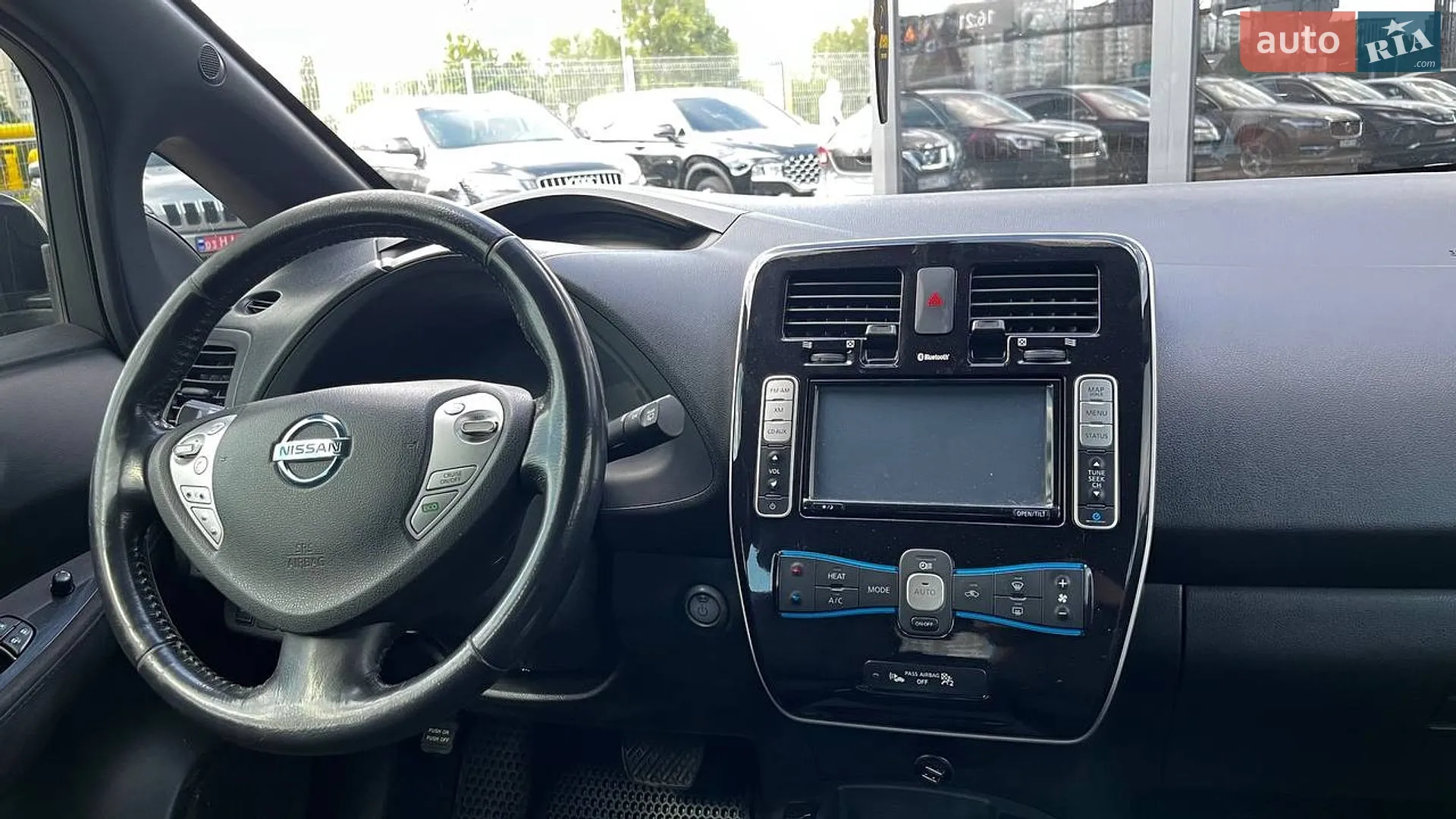 2013 Nissan Leaf - мініатюра 14