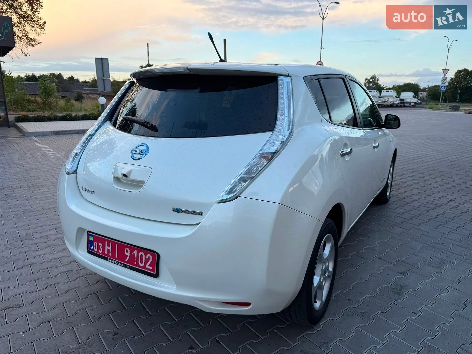 2014 Nissan Leaf - мініатюра 20