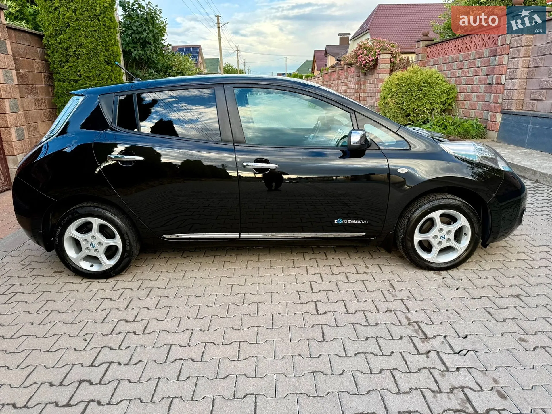 2014 Nissan Leaf - мініатюра 8