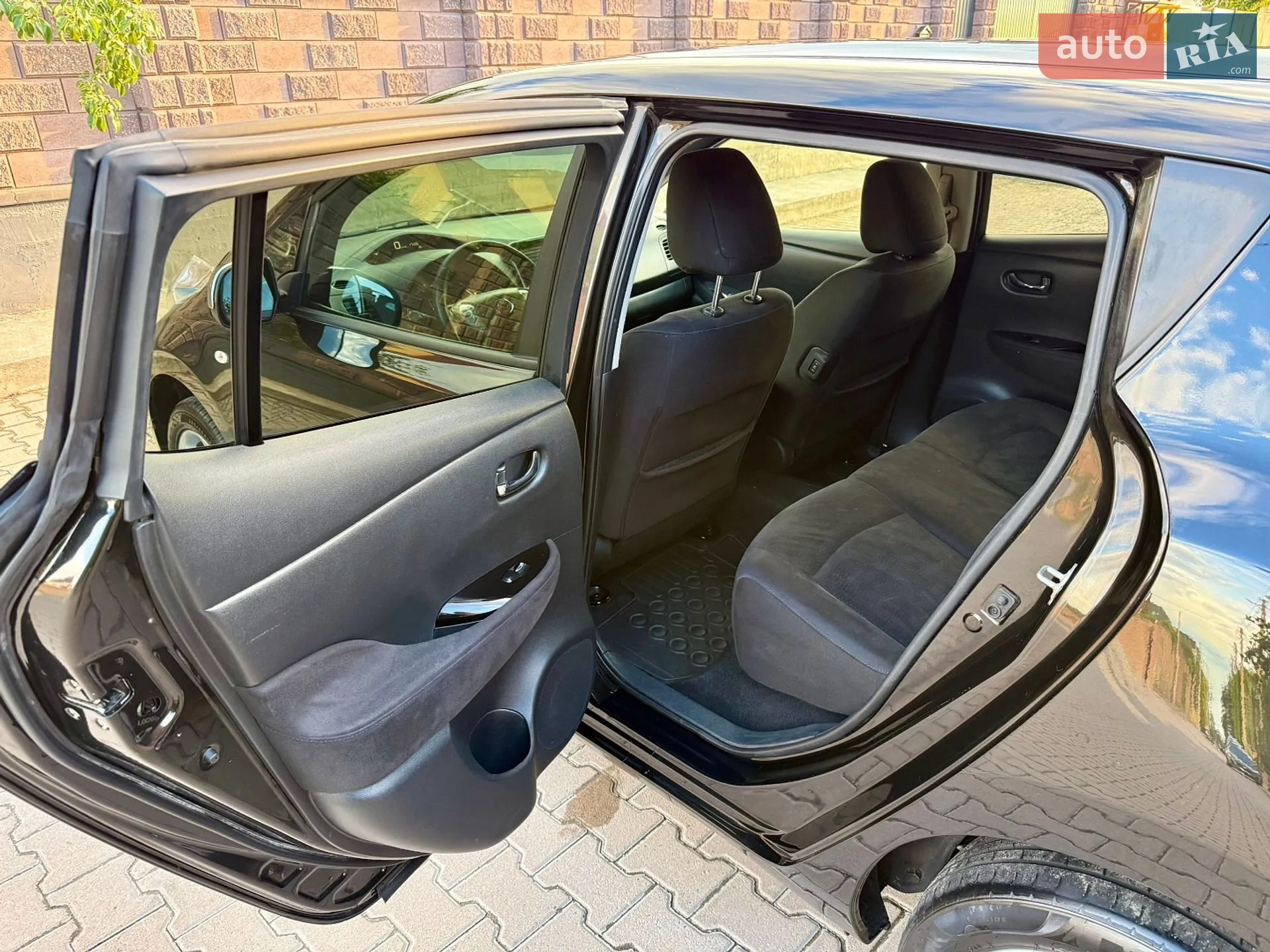 2014 Nissan Leaf - мініатюра 14