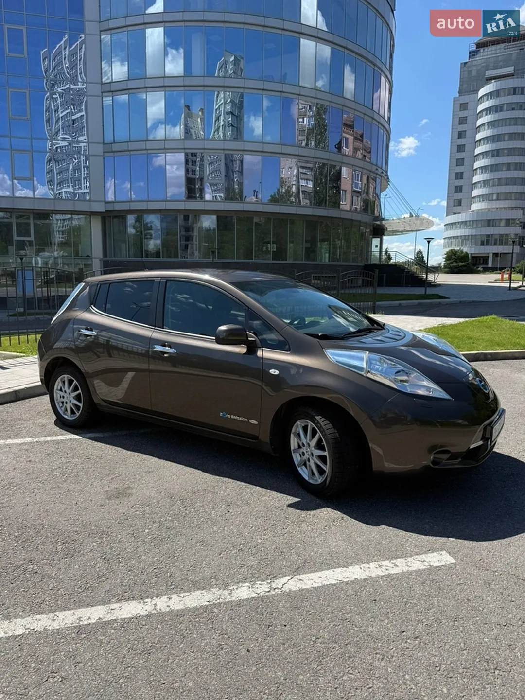 2016 Nissan Leaf - мініатюра 3
