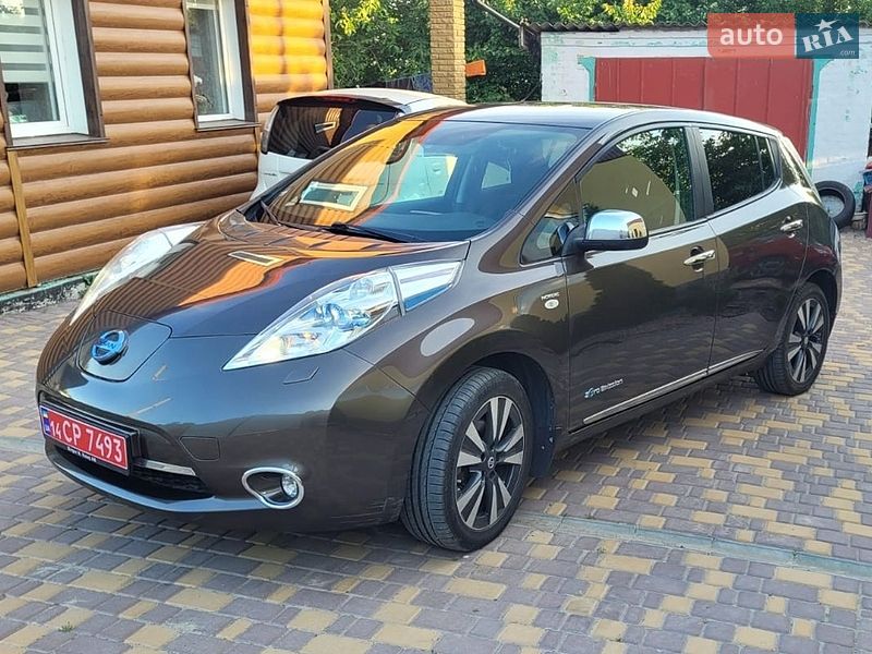 Nissan Leaf, фото з оголошення