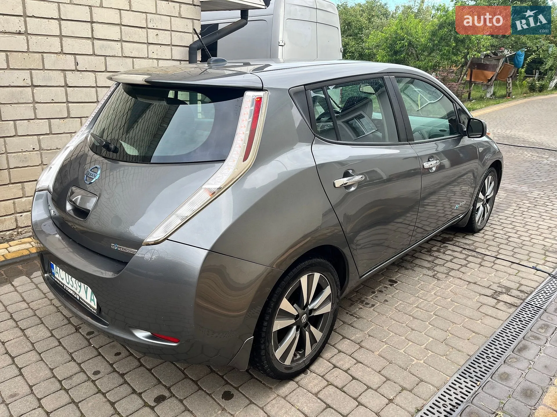 2016 Nissan Leaf - мініатюра 5
