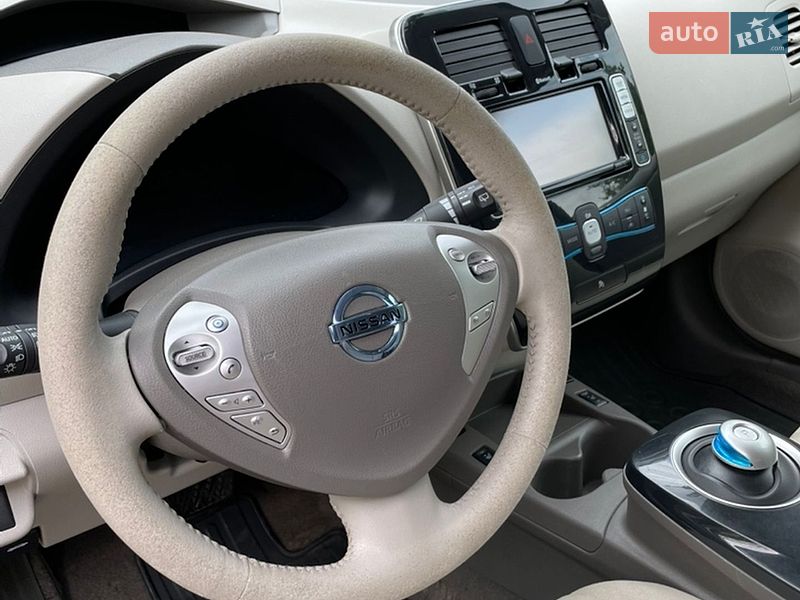 Хэтчбек Nissan Leaf 2011 в Одессе фото 14 Хэтчбек Nissan Leaf 2011 в Одессе