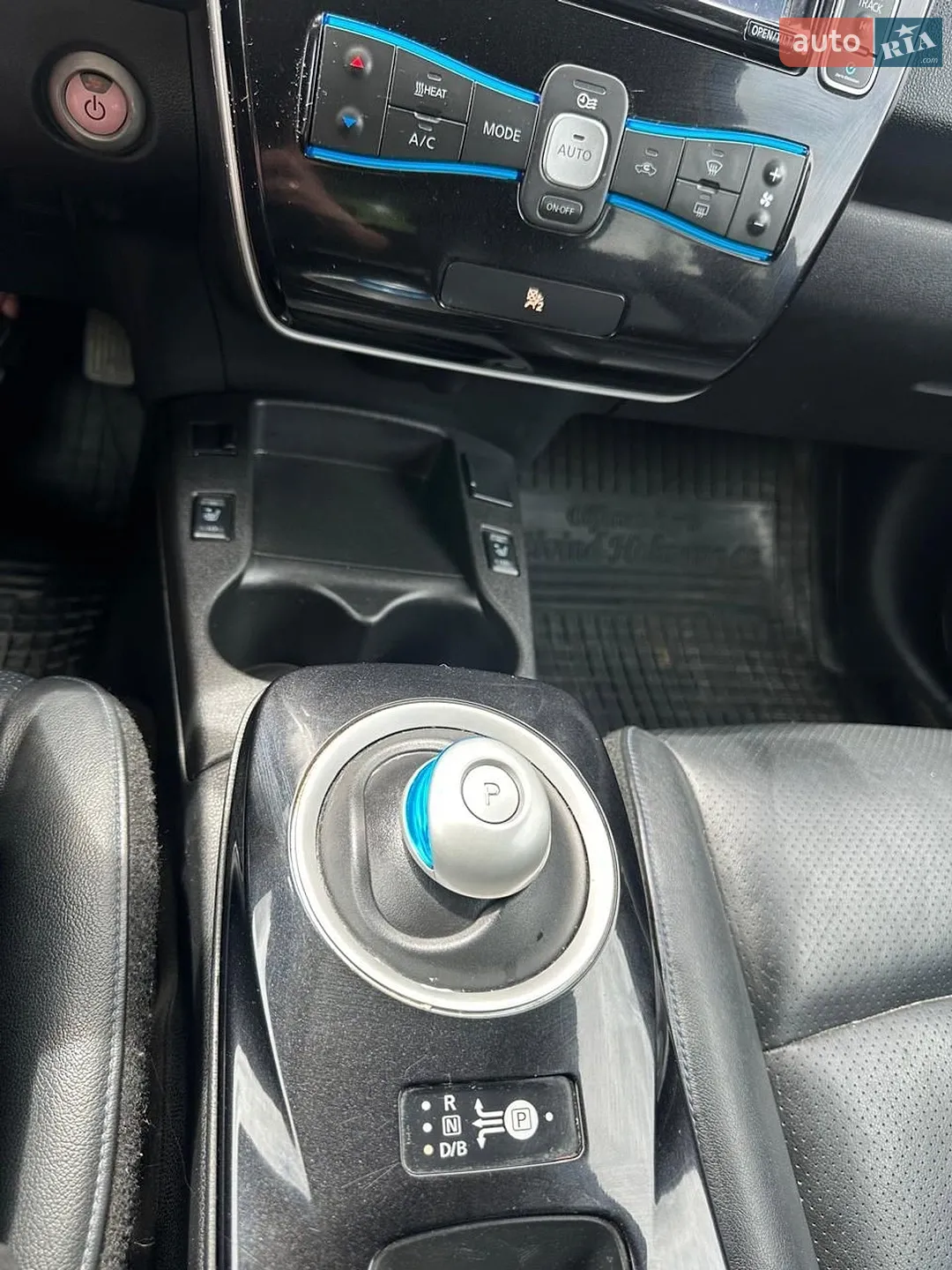 2014 Nissan Leaf - мініатюра 27