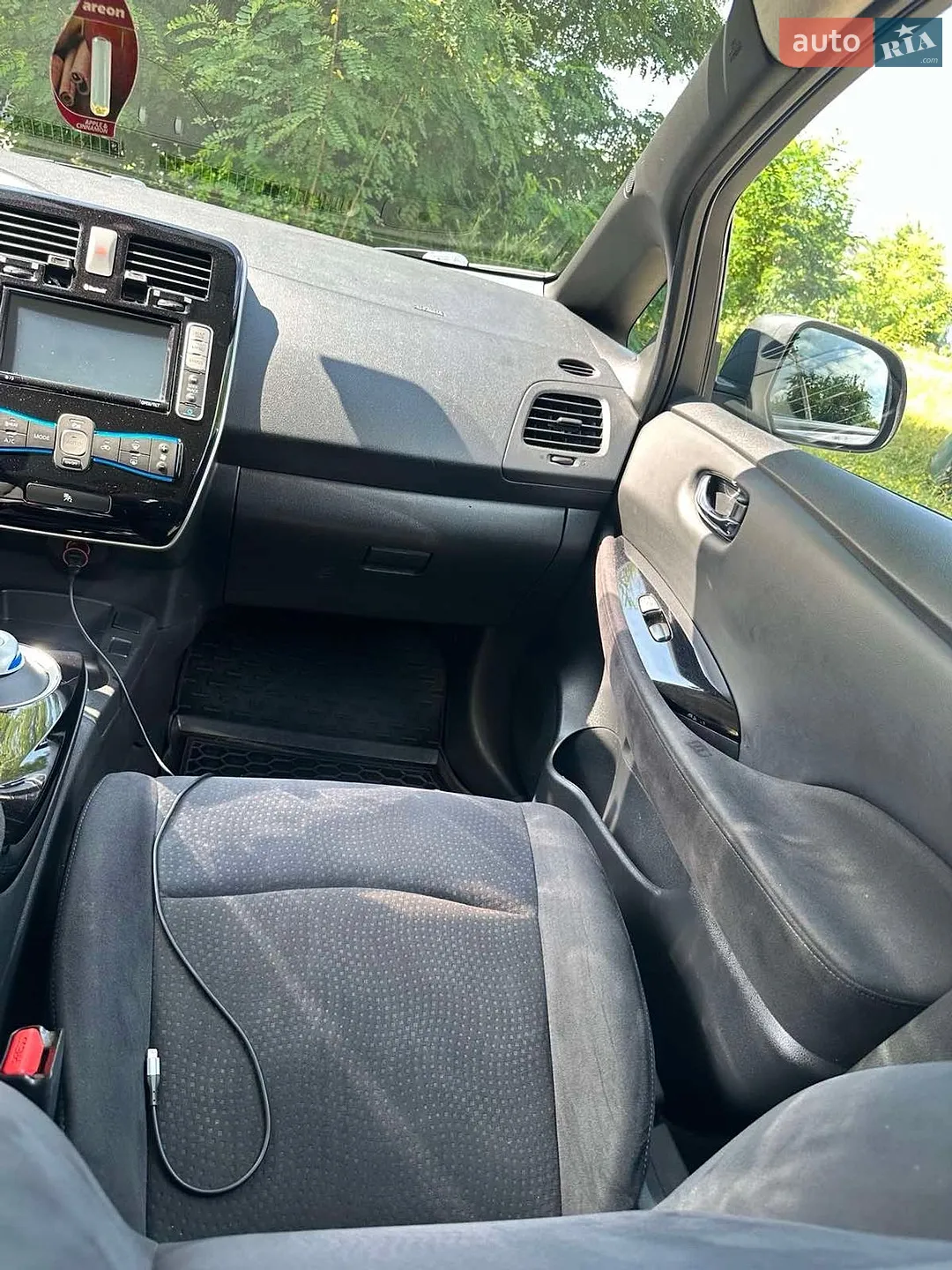 2016 Nissan Leaf - мініатюра 10