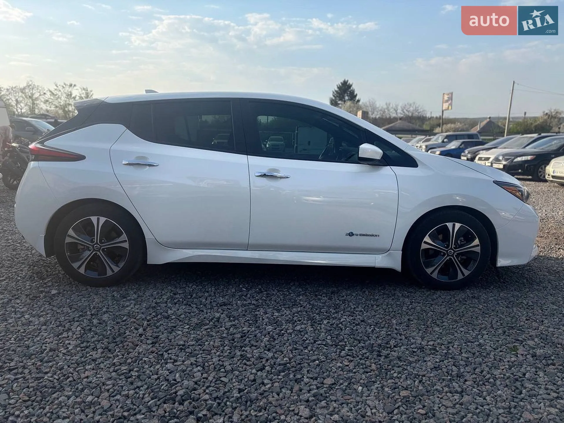 2019 Nissan Leaf - мініатюра 3