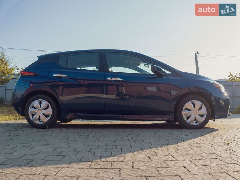 Хэтчбек Nissan Leaf 2020 в Львове