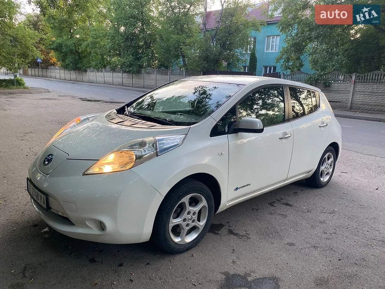 2015 Nissan Leaf - мініатюра 10