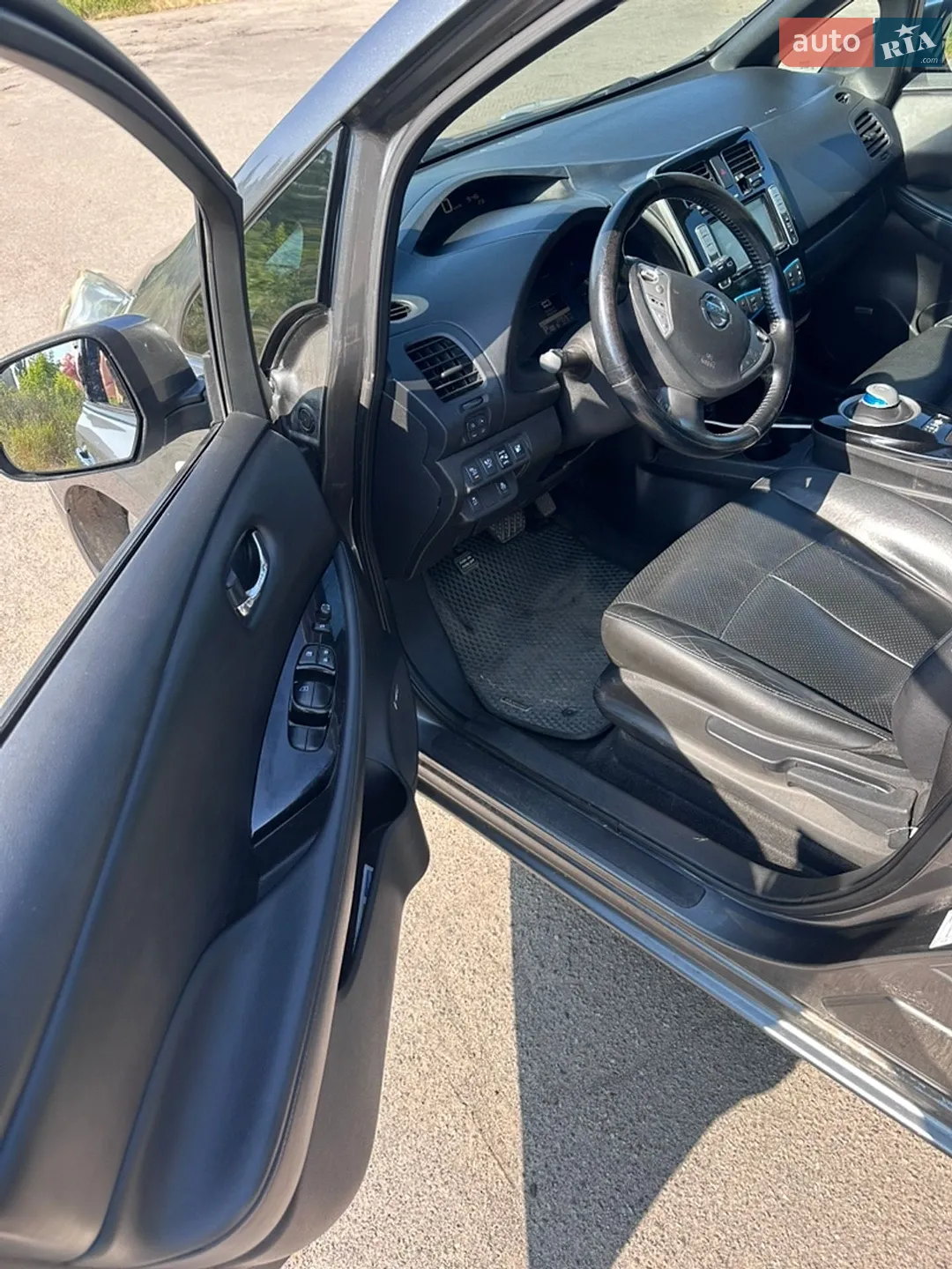 2015 Nissan Leaf - мініатюра 13