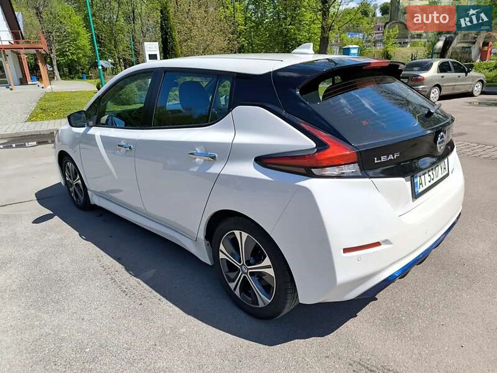 2021 Nissan Leaf - мініатюра 12