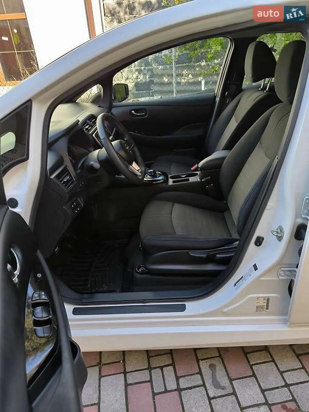2021 Nissan Leaf - мініатюра 22