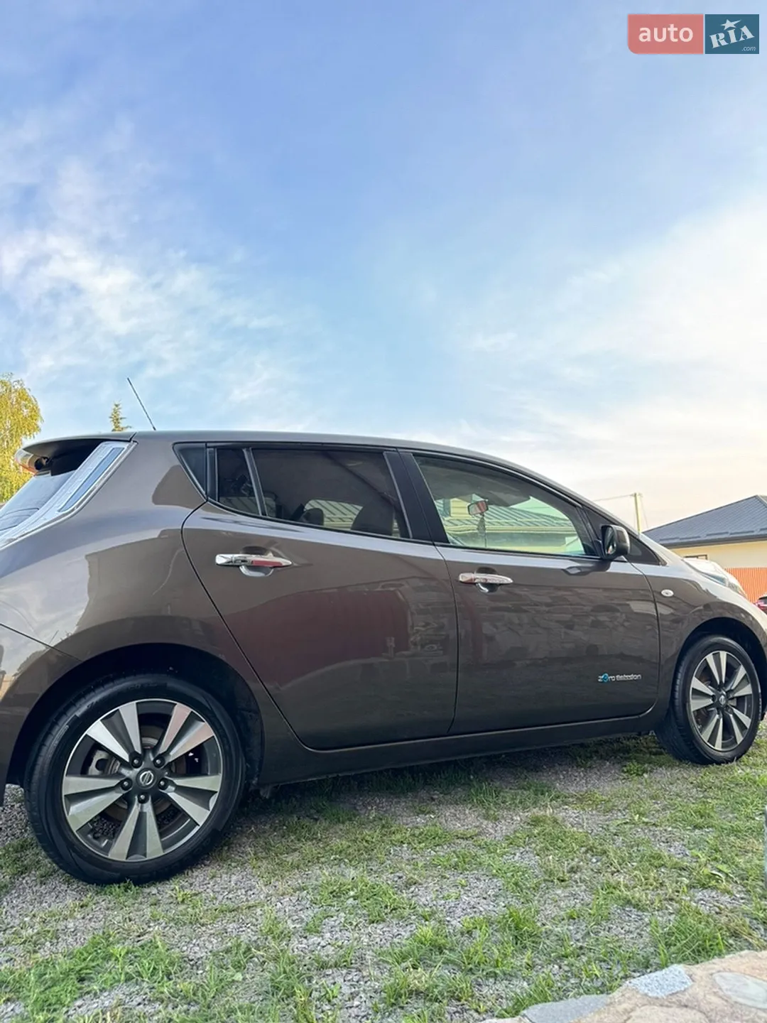 2016 Nissan Leaf - мініатюра 4