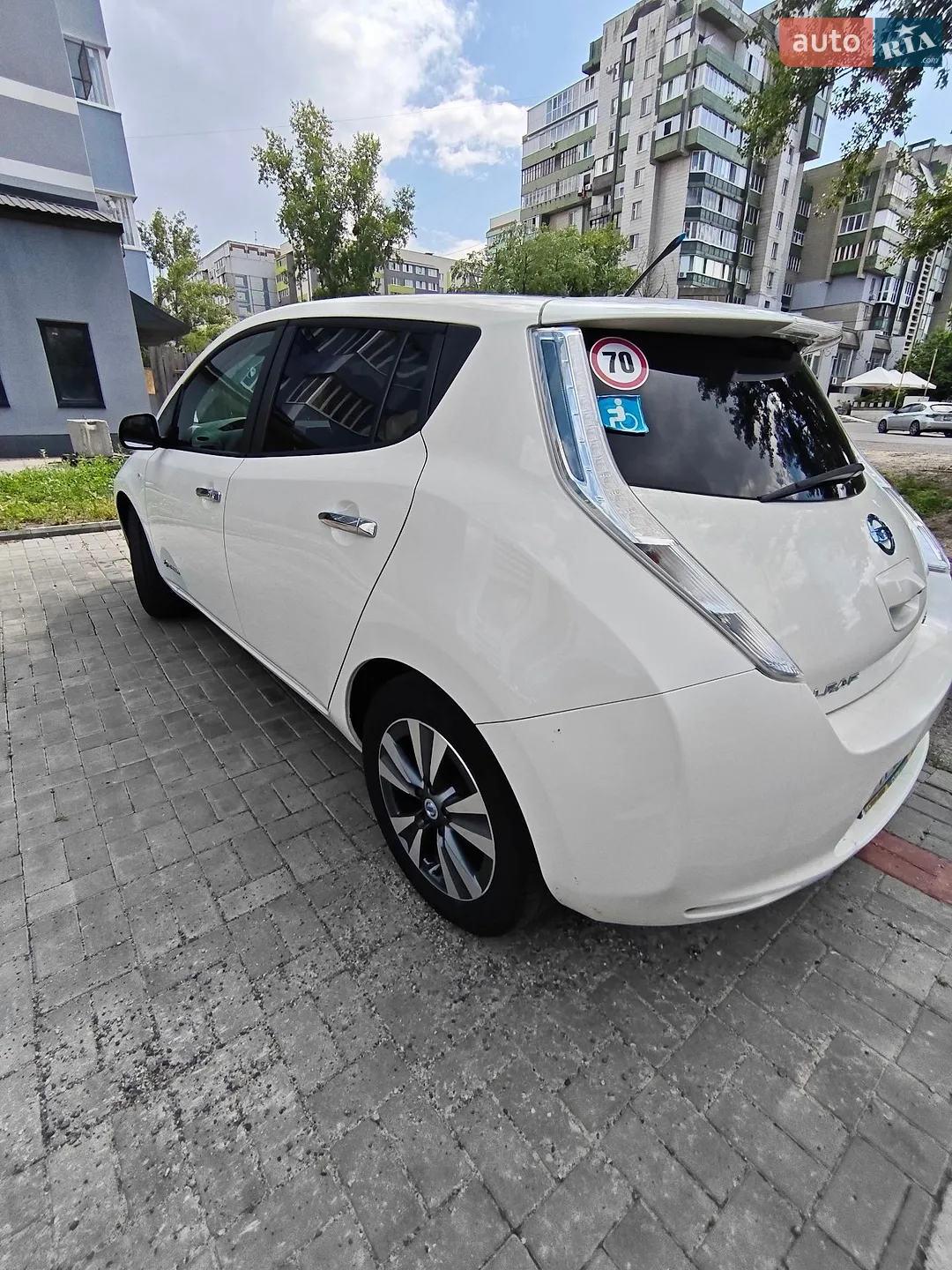 2013 Nissan Leaf - мініатюра 15