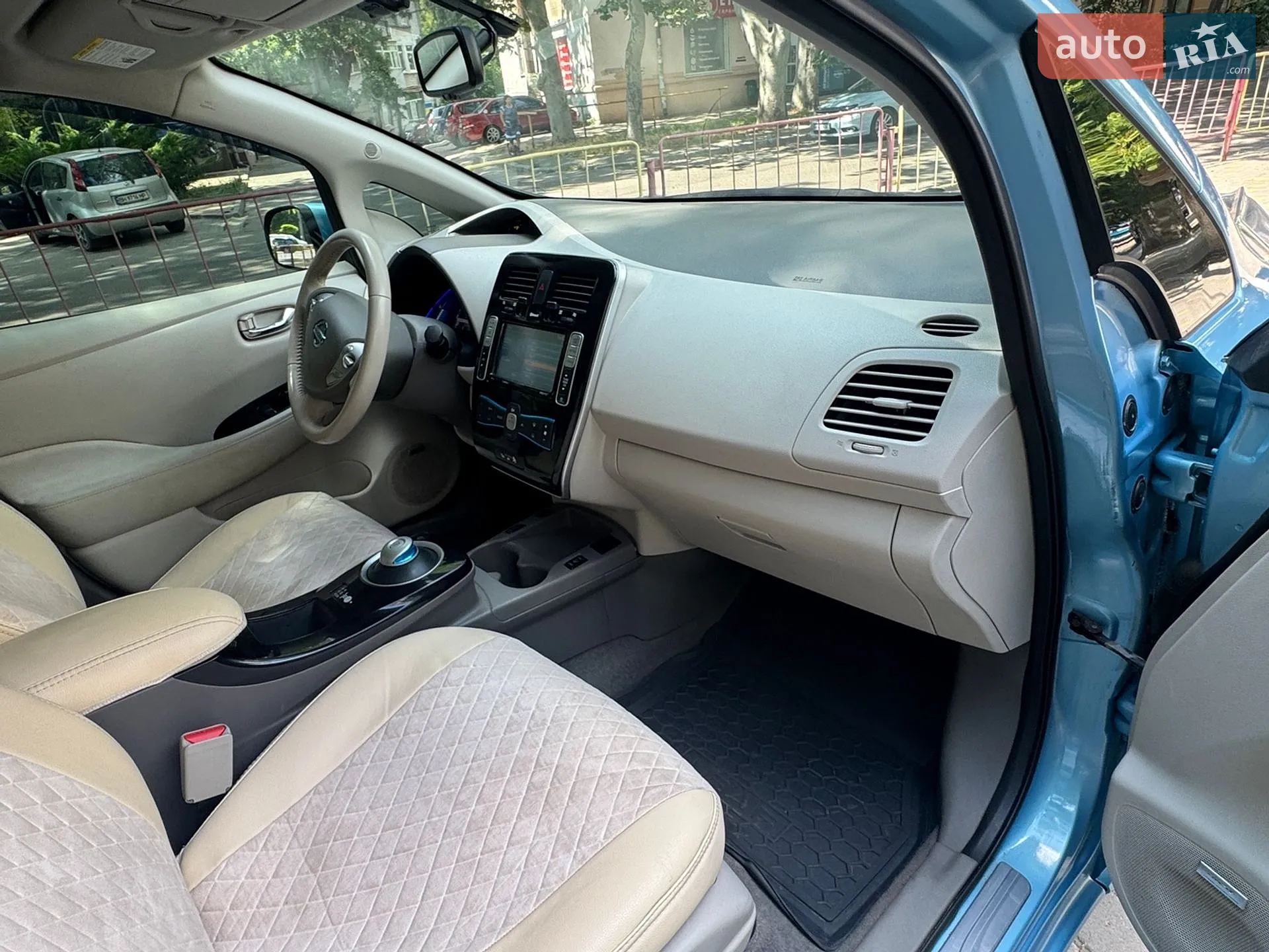 2014 Nissan Leaf - мініатюра 20