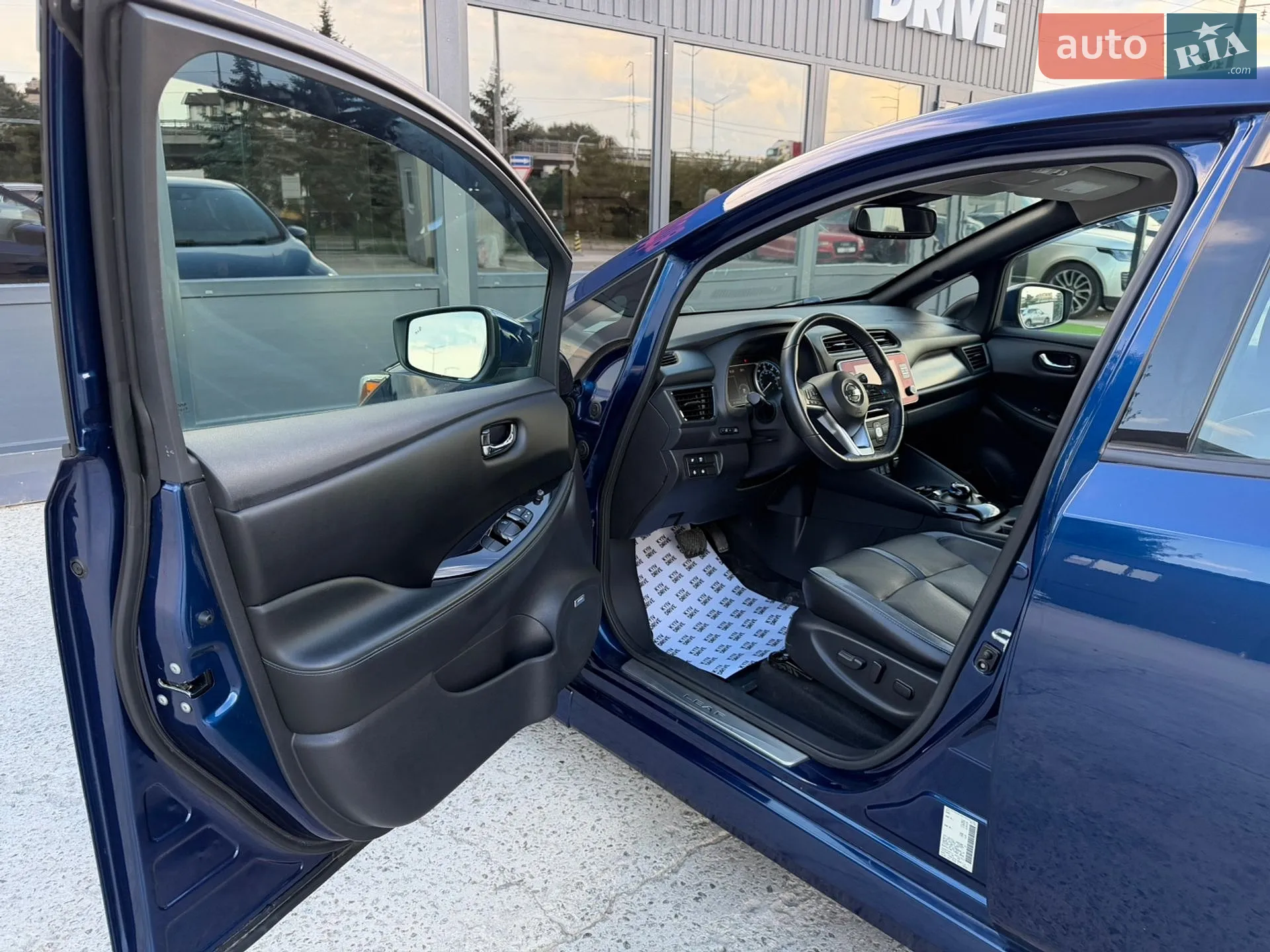 2020 Nissan Leaf - мініатюра 32