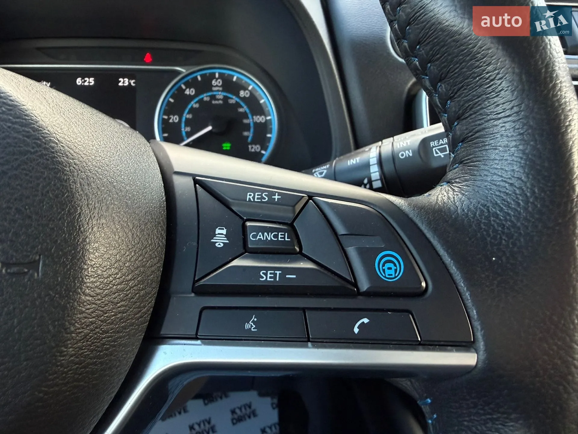 2020 Nissan Leaf - мініатюра 44