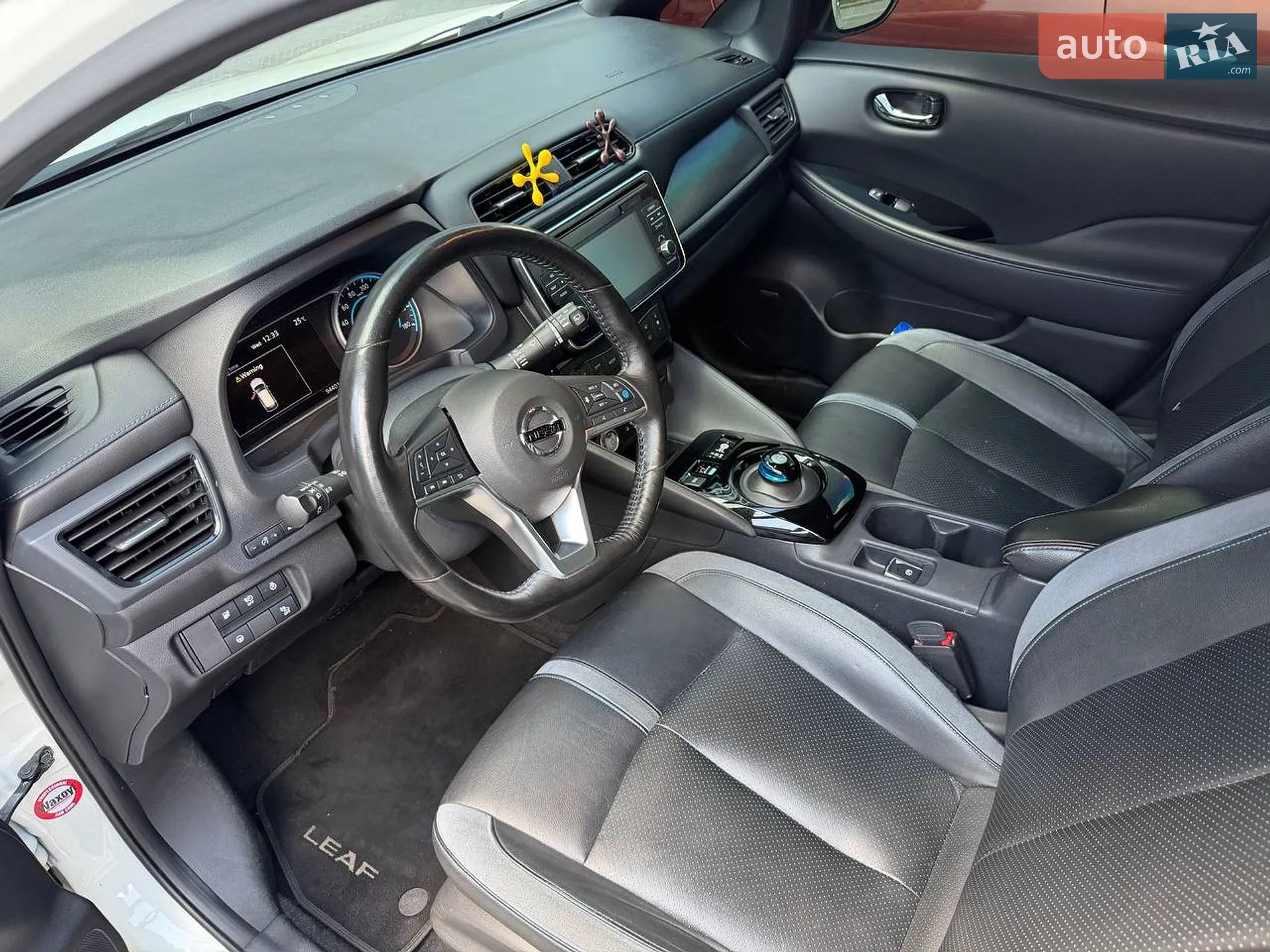 2019 Nissan Leaf - мініатюра 14