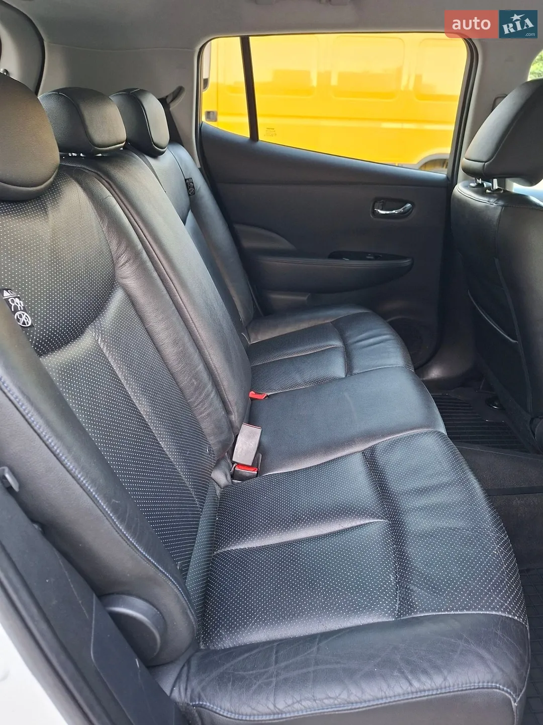 2014 Nissan Leaf - мініатюра 38