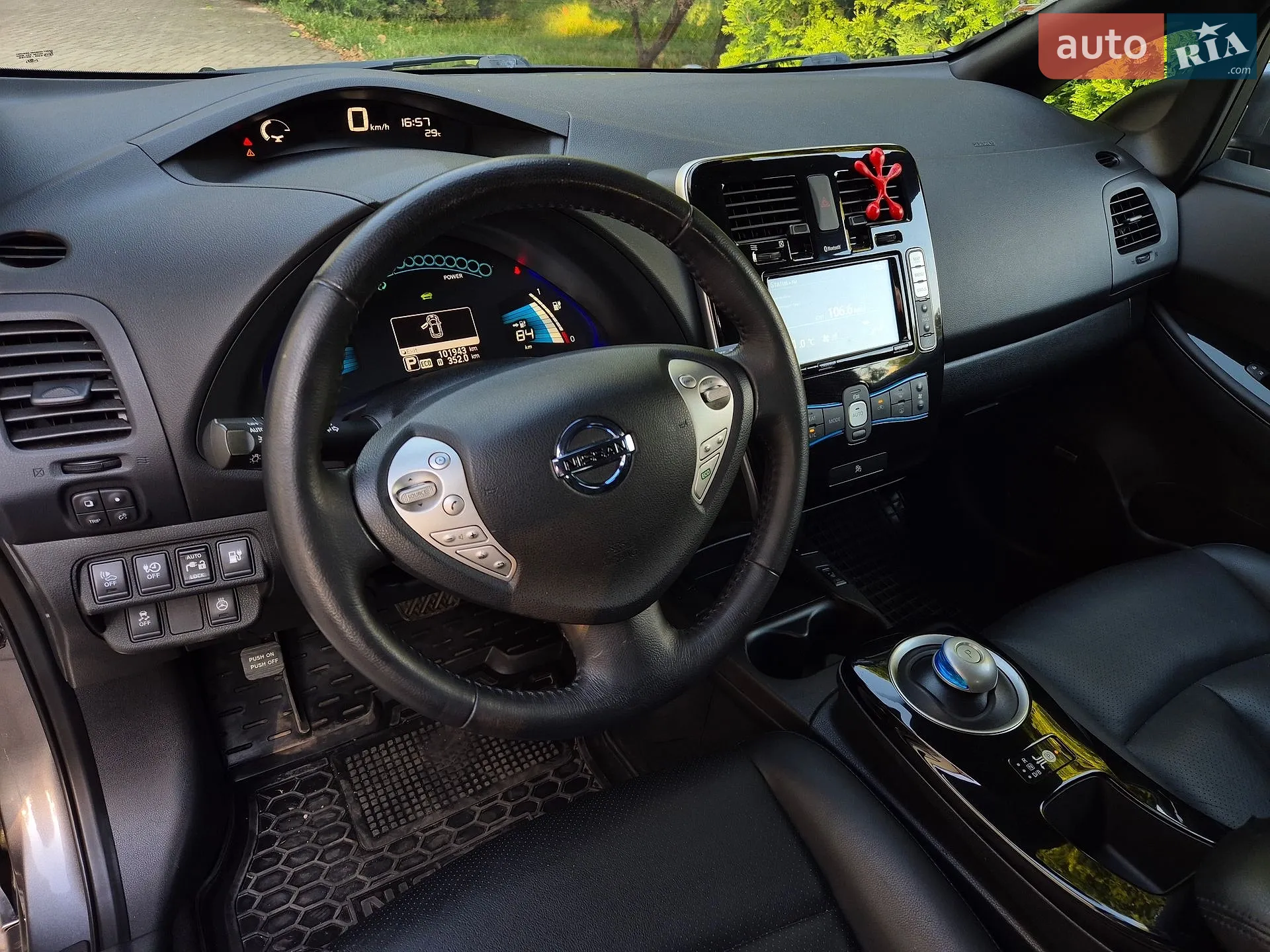 2013 Nissan Leaf - мініатюра 15