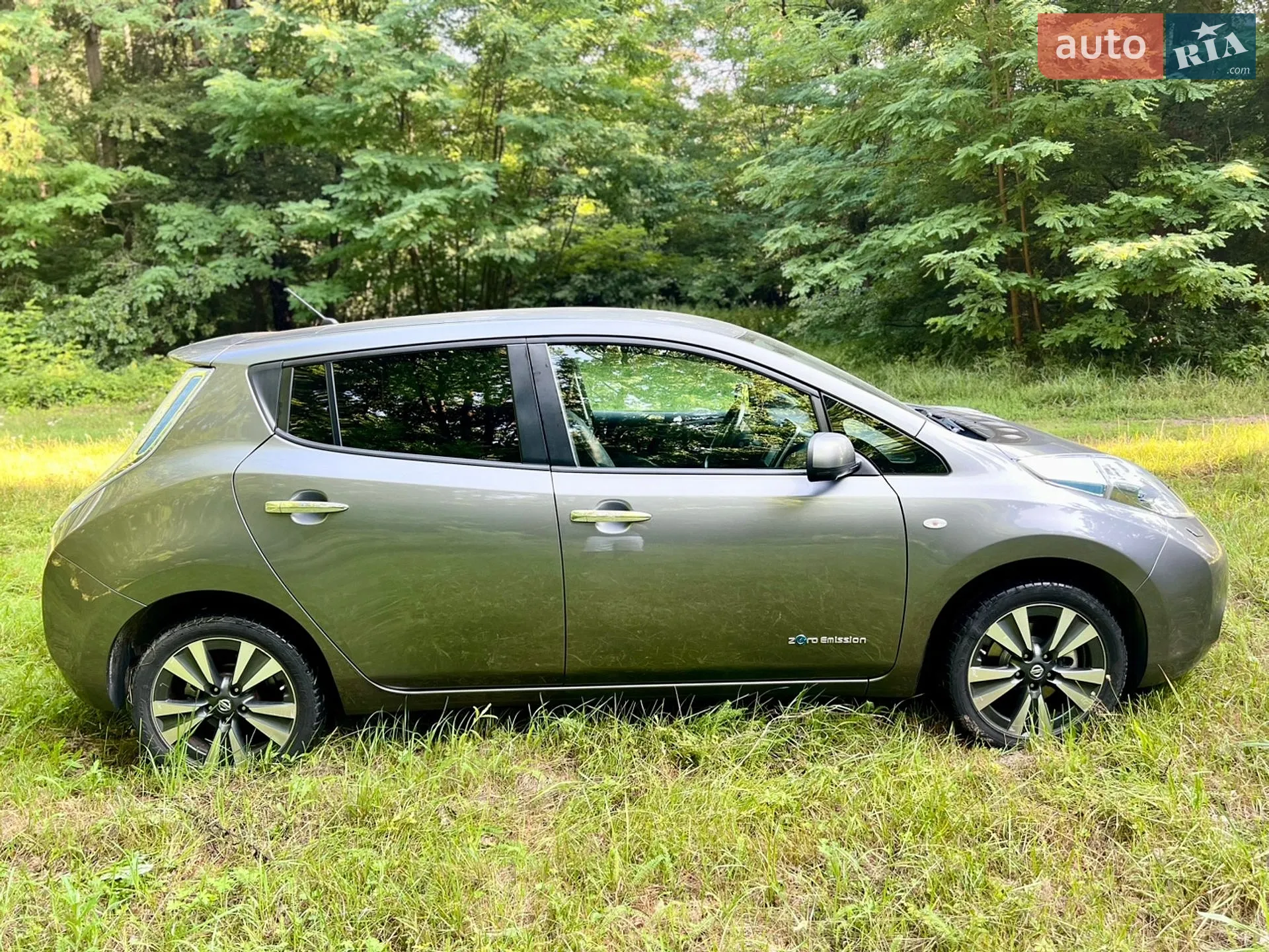 2015 Nissan Leaf - мініатюра 3