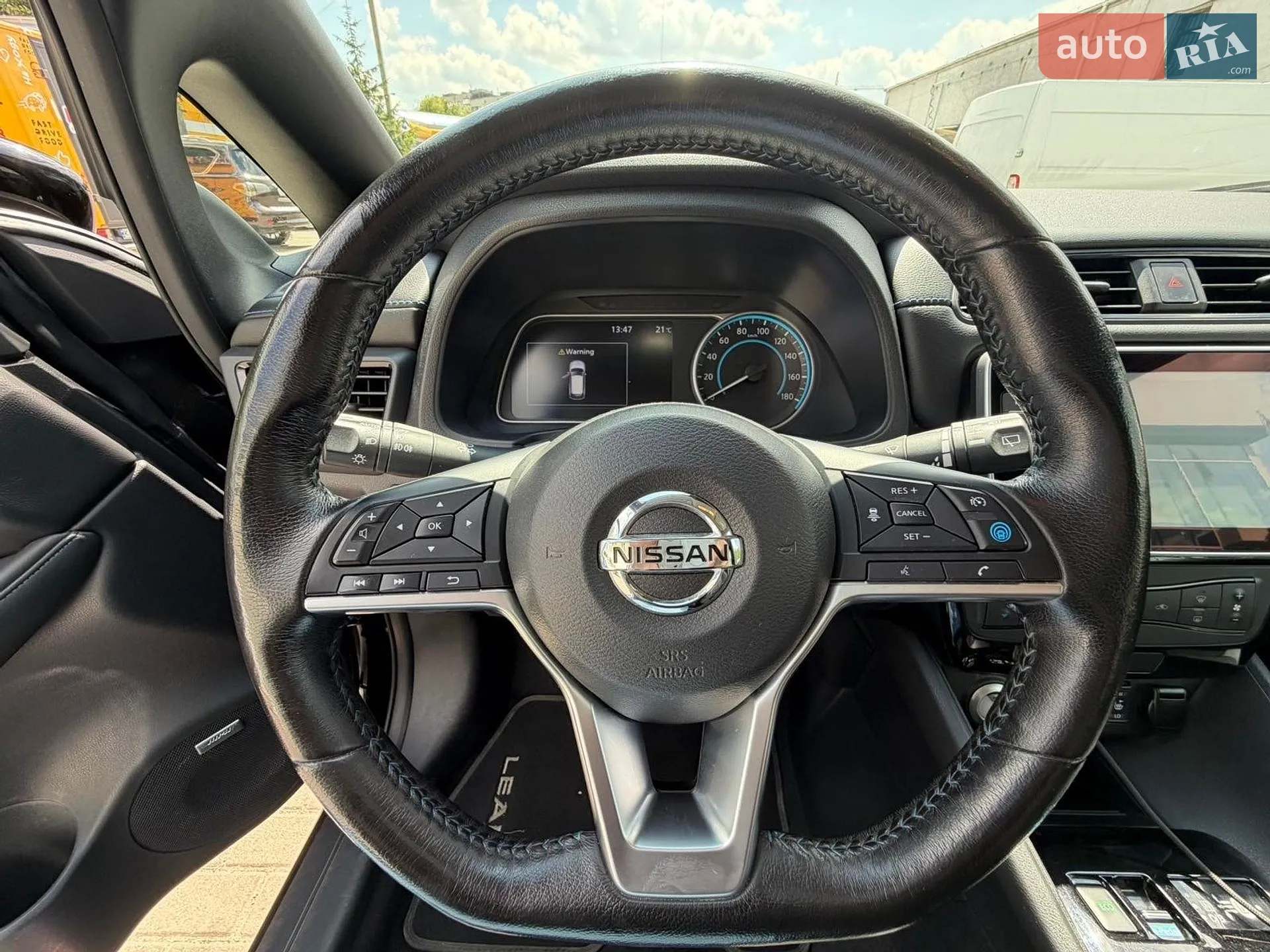 2020 Nissan Leaf - мініатюра 17