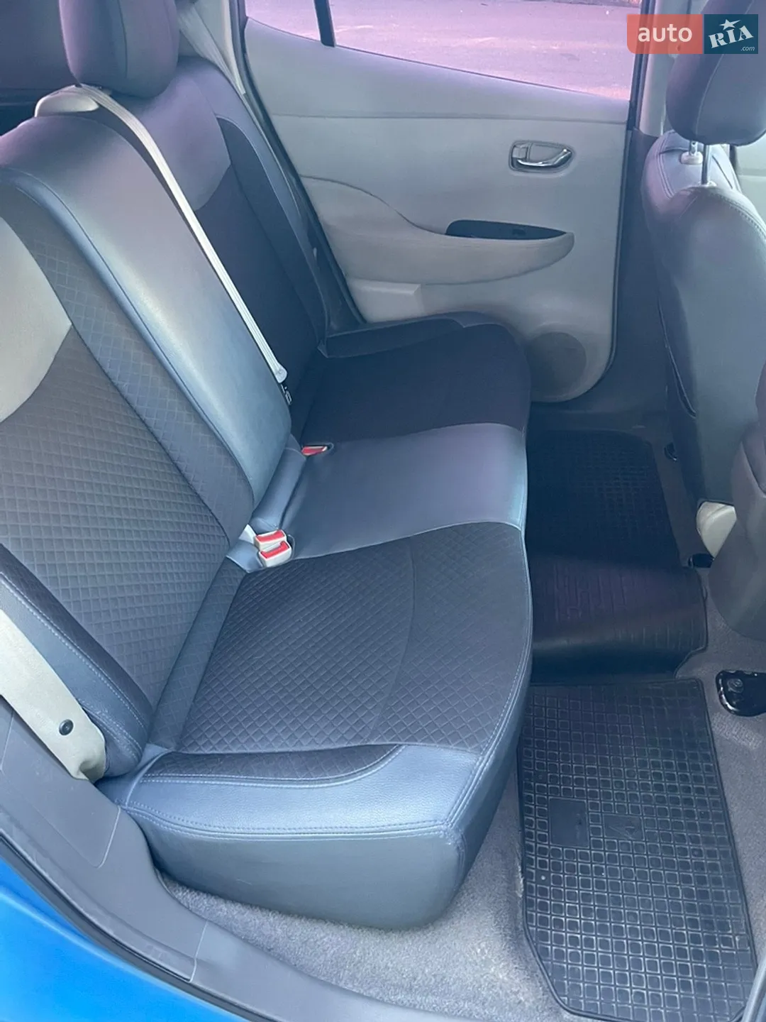 2012 Nissan Leaf - мініатюра 7