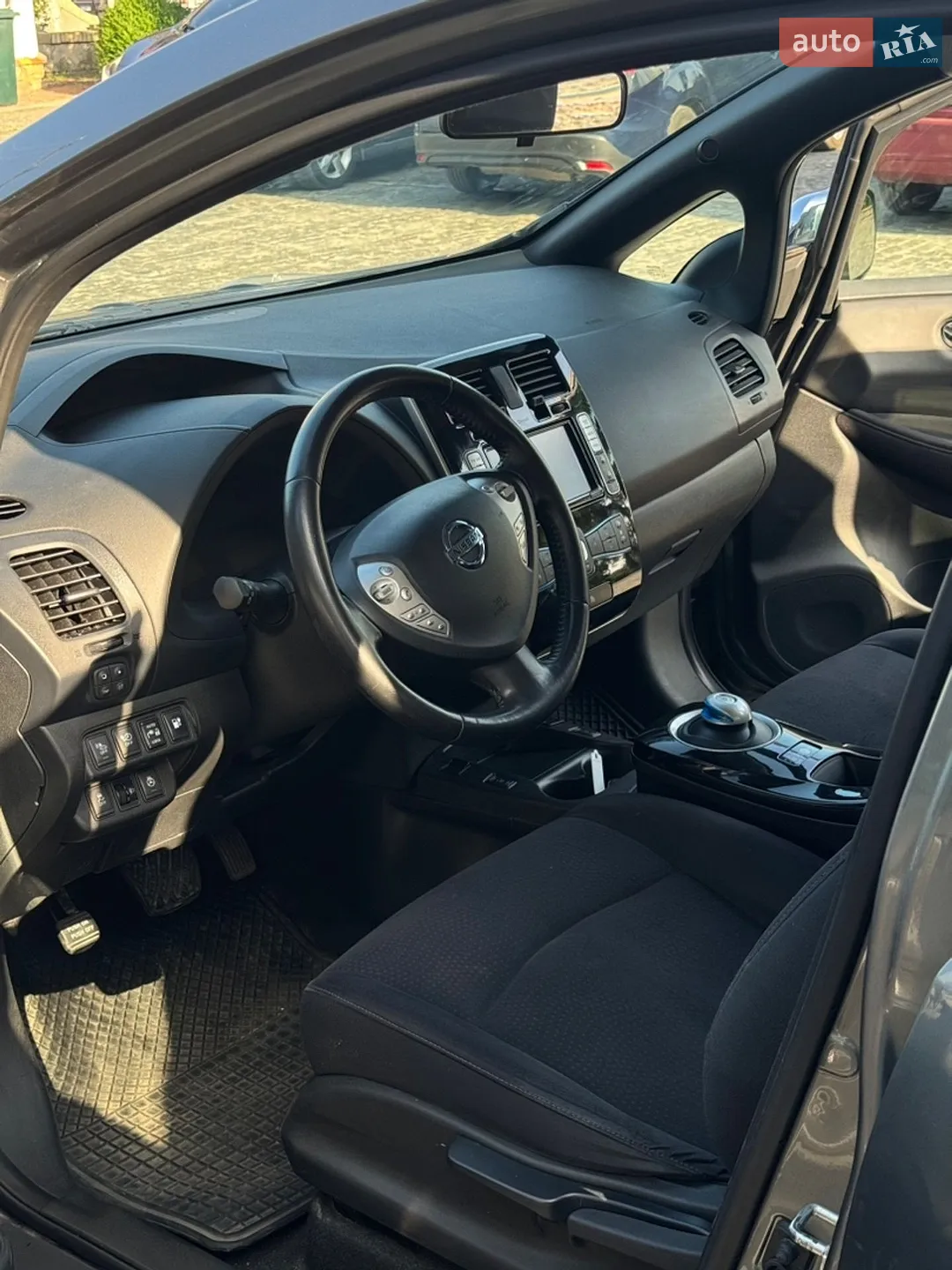 2014 Nissan Leaf - мініатюра 20