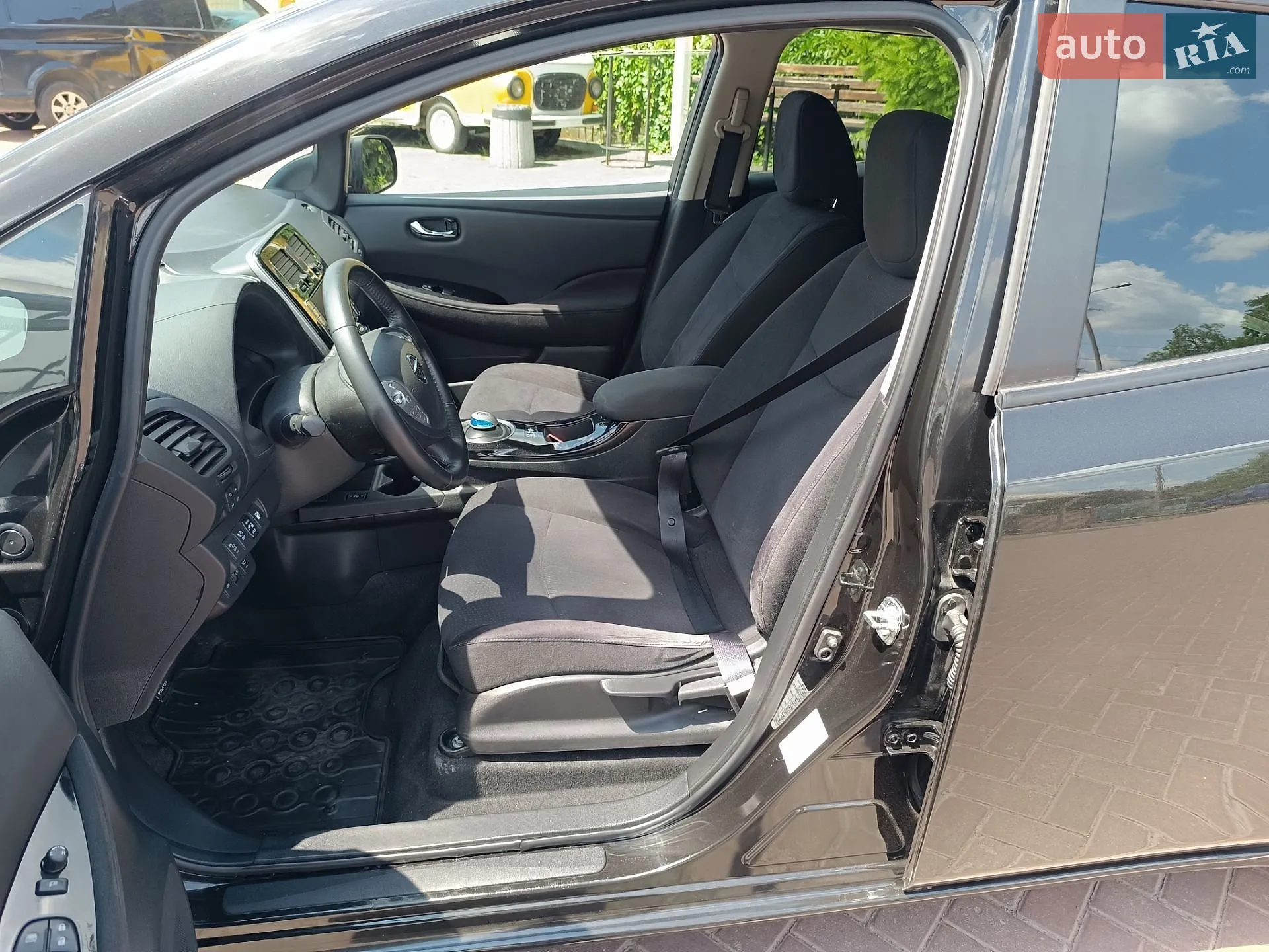 2017 Nissan Leaf - мініатюра 45