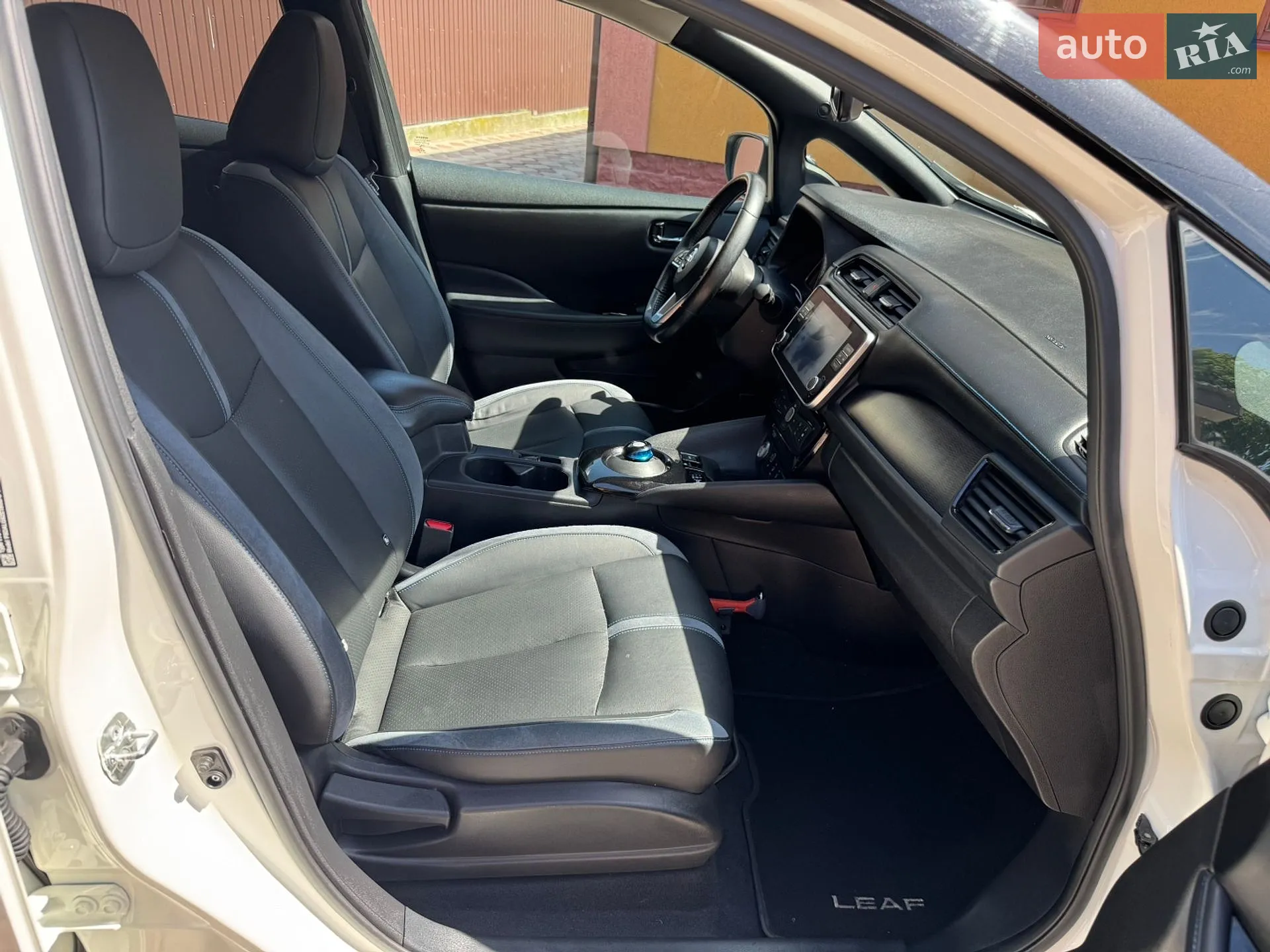 2020 Nissan Leaf - мініатюра 68