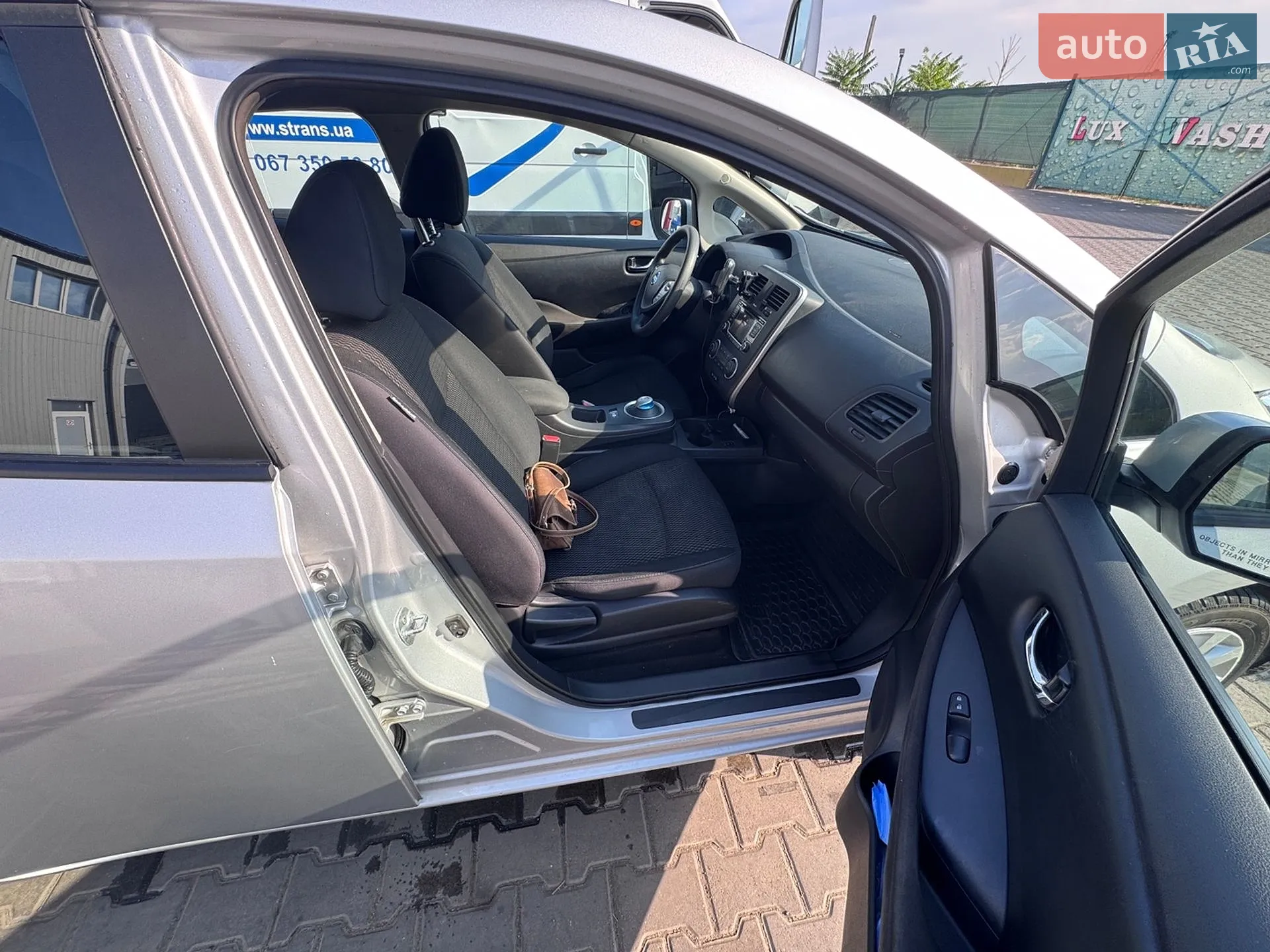 2016 Nissan Leaf - мініатюра 9