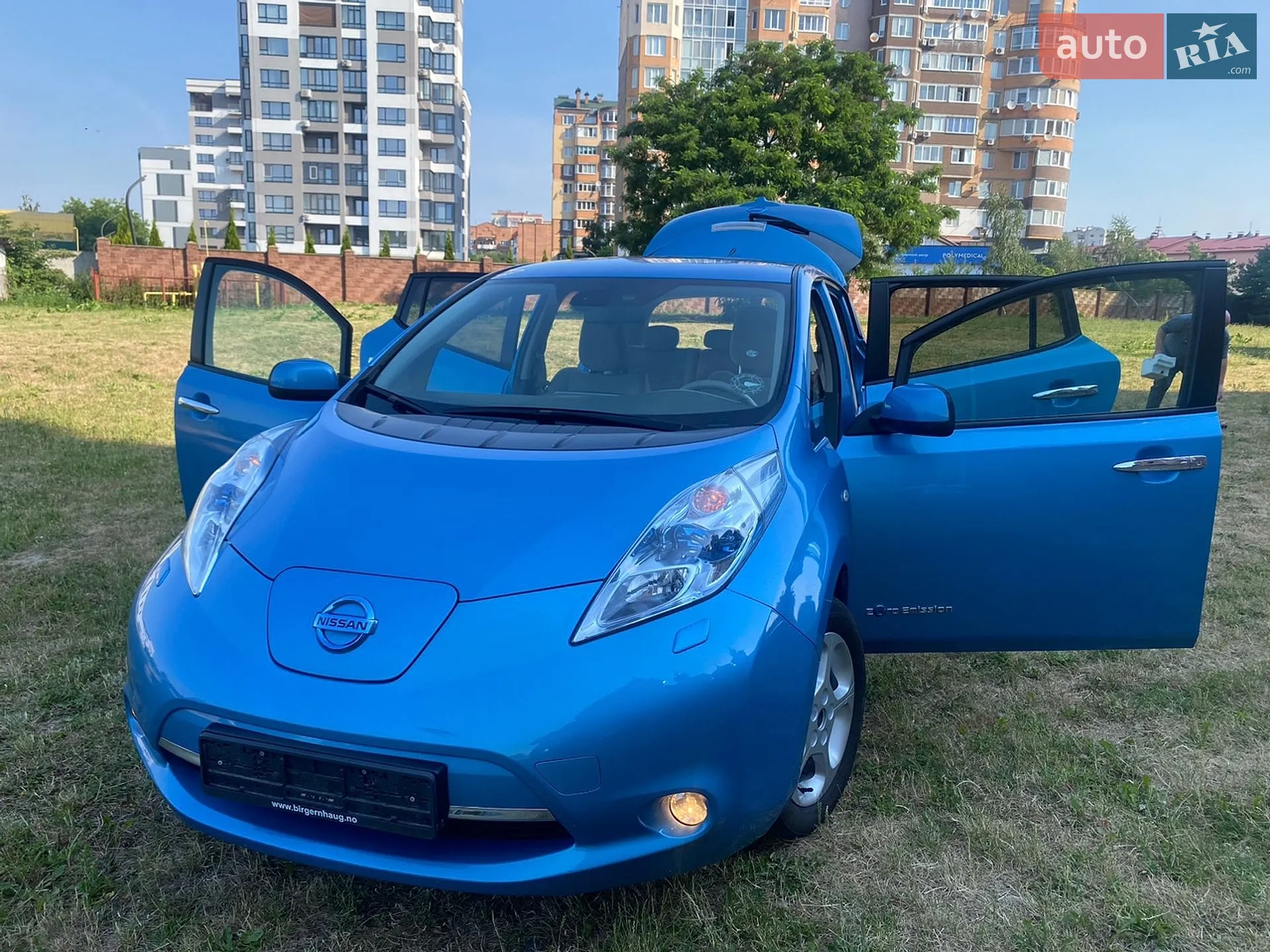 2012 Nissan Leaf - мініатюра 2