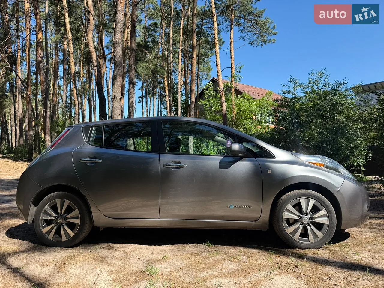 2015 Nissan Leaf - мініатюра 45