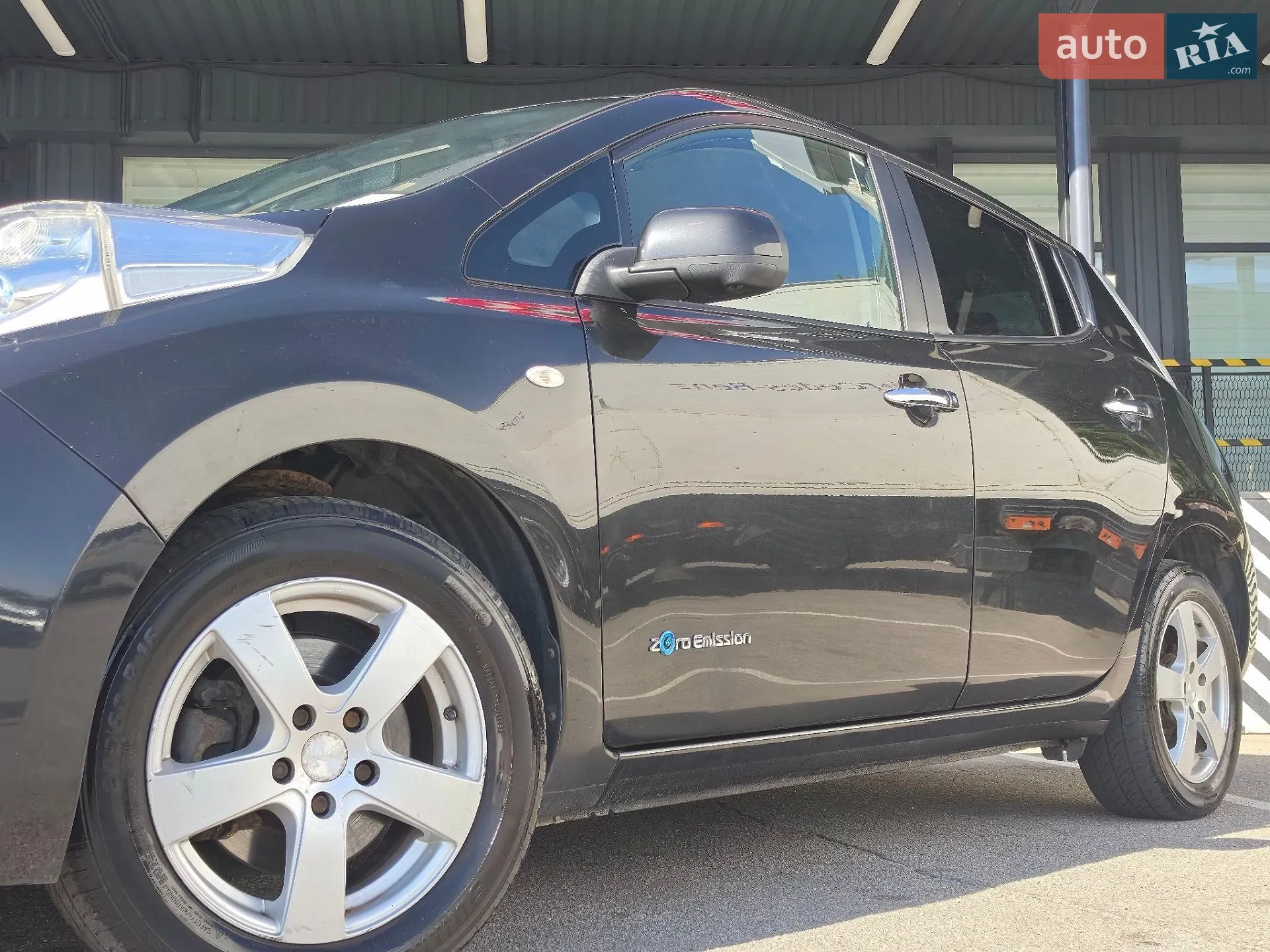 2013 Nissan Leaf - мініатюра 27