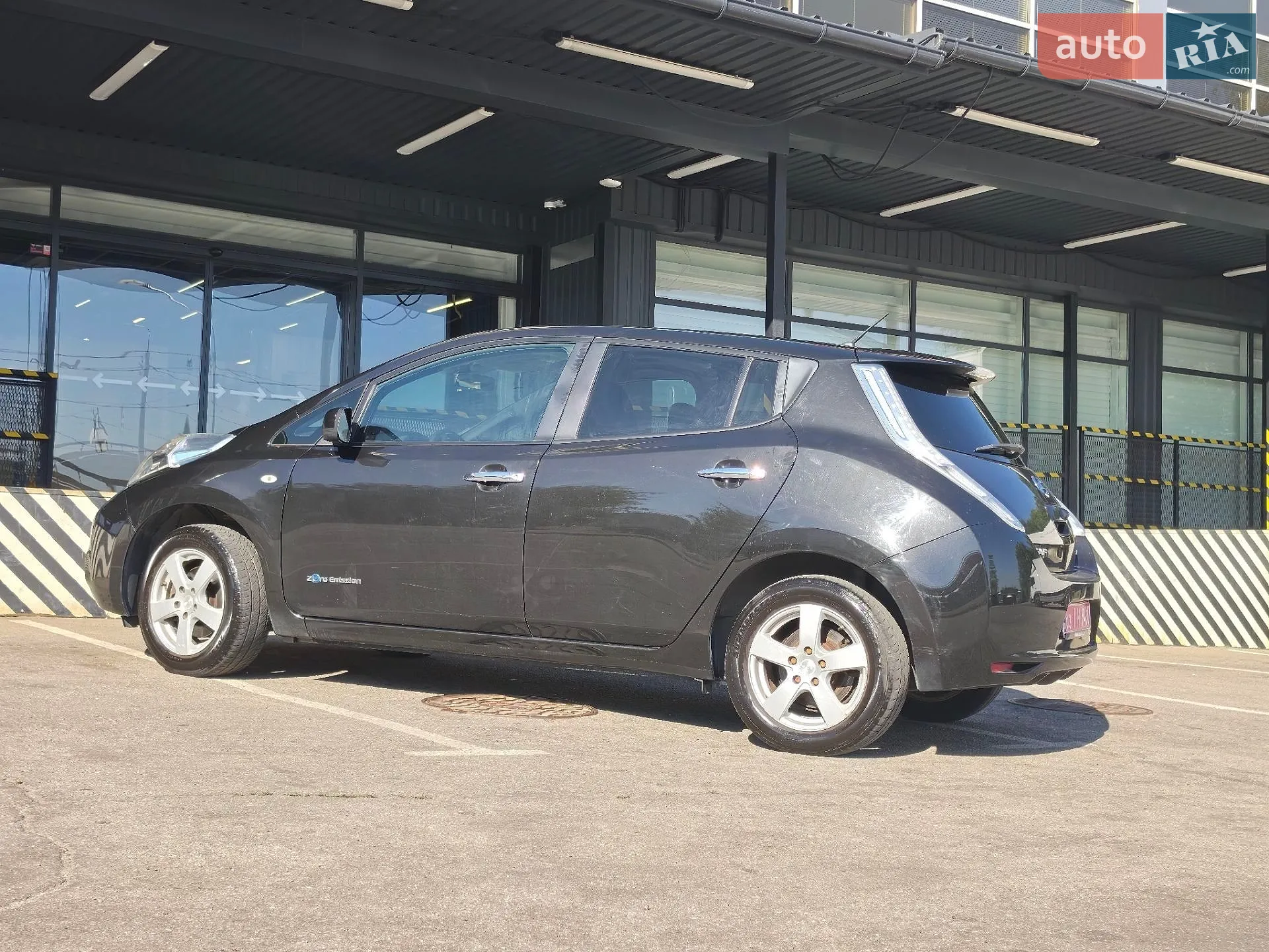 2013 Nissan Leaf - мініатюра 37