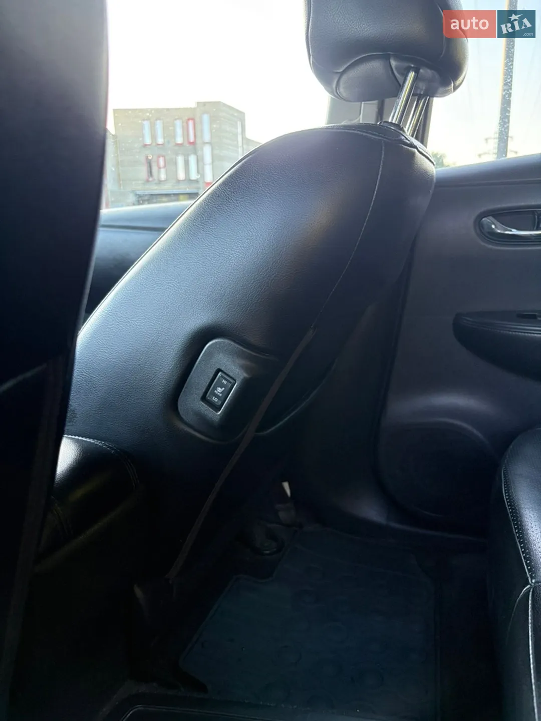 2013 Nissan Leaf - мініатюра 20