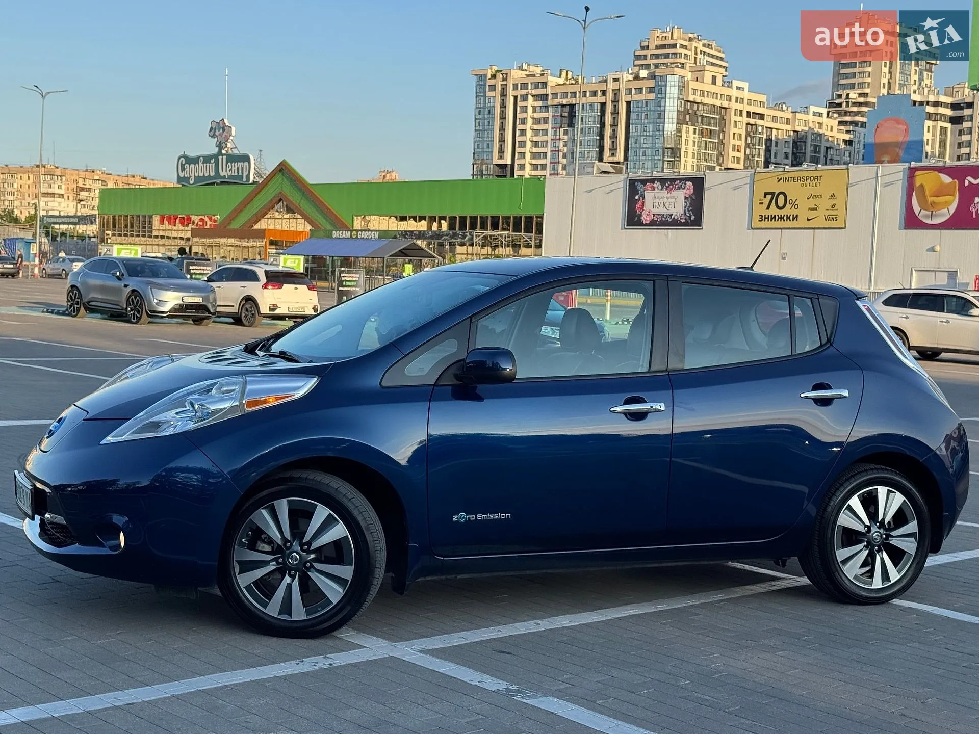 2016 Nissan Leaf - мініатюра 10