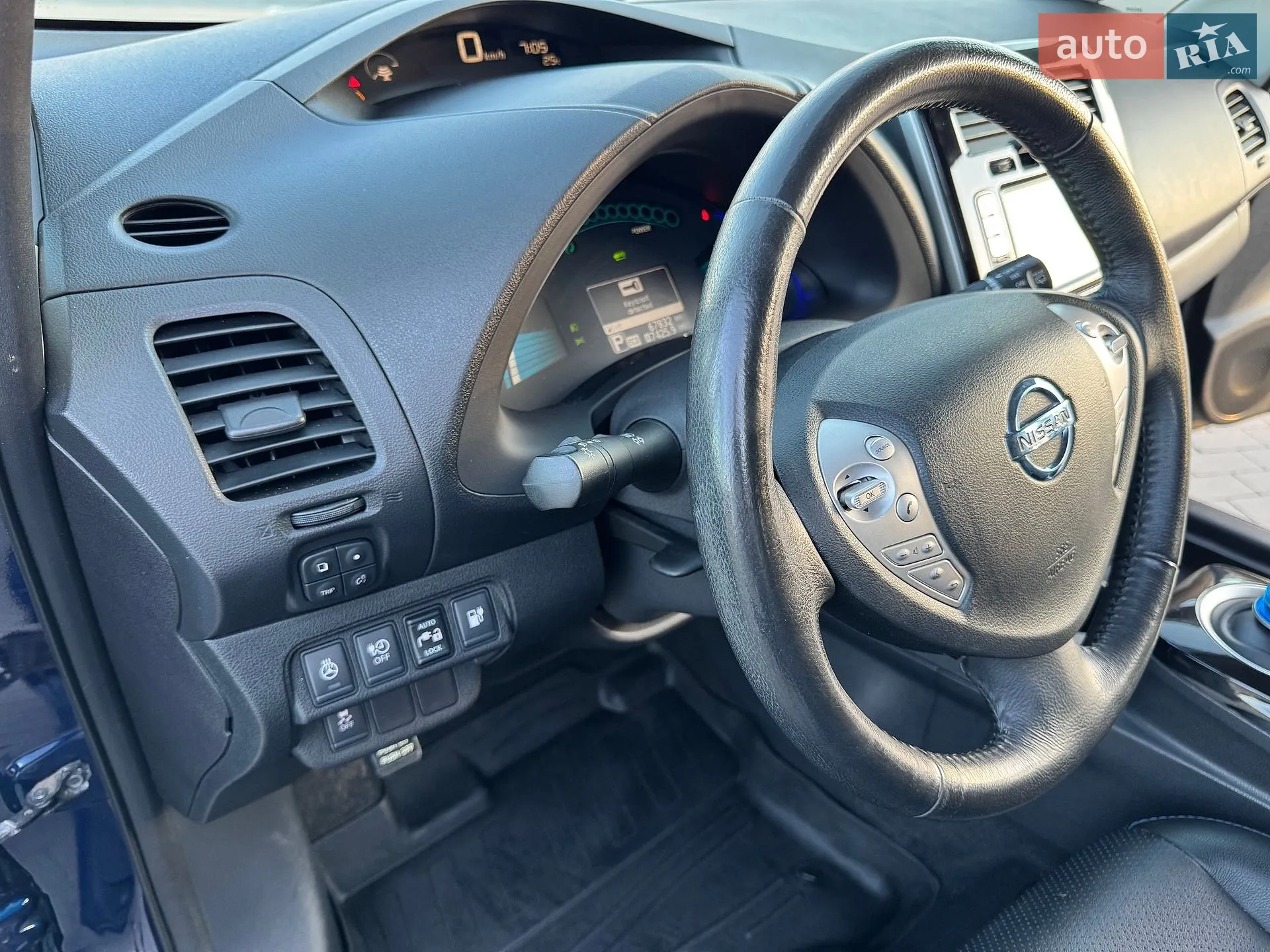 2016 Nissan Leaf - мініатюра 13