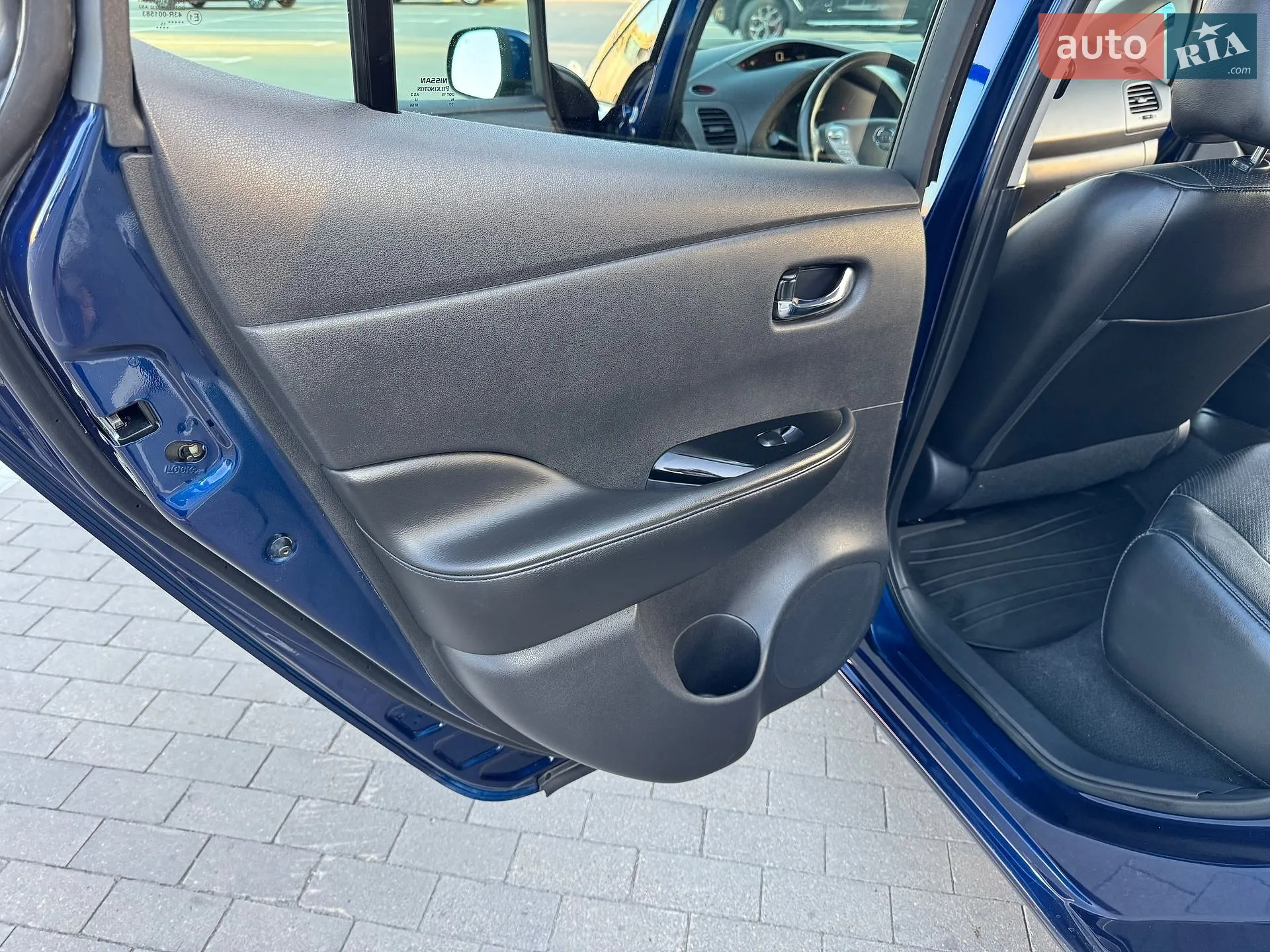 2016 Nissan Leaf - мініатюра 18