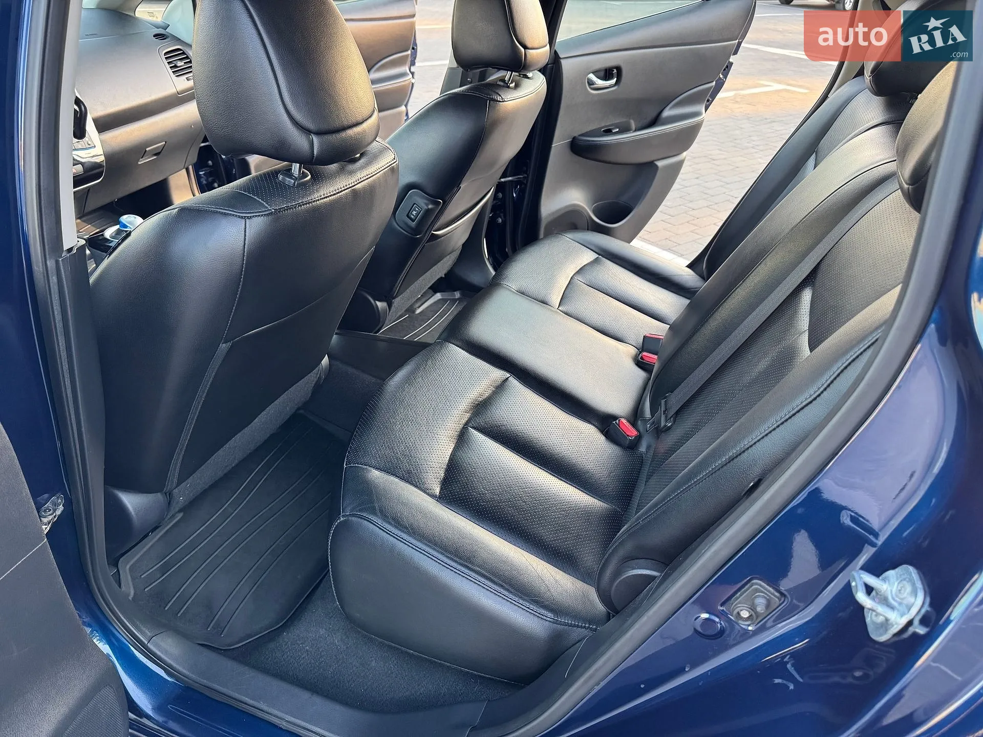 2016 Nissan Leaf - мініатюра 17