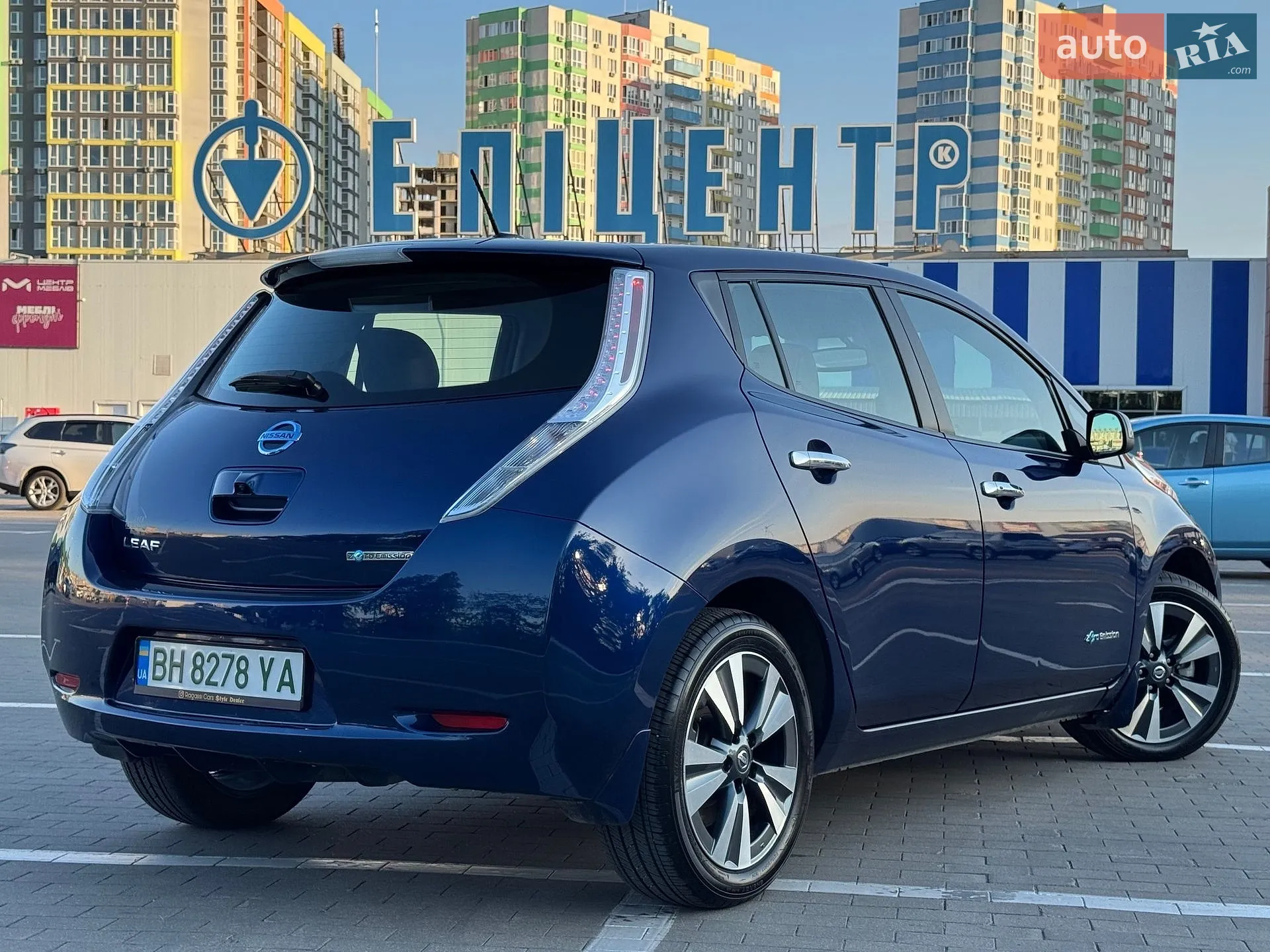 2016 Nissan Leaf - мініатюра 29