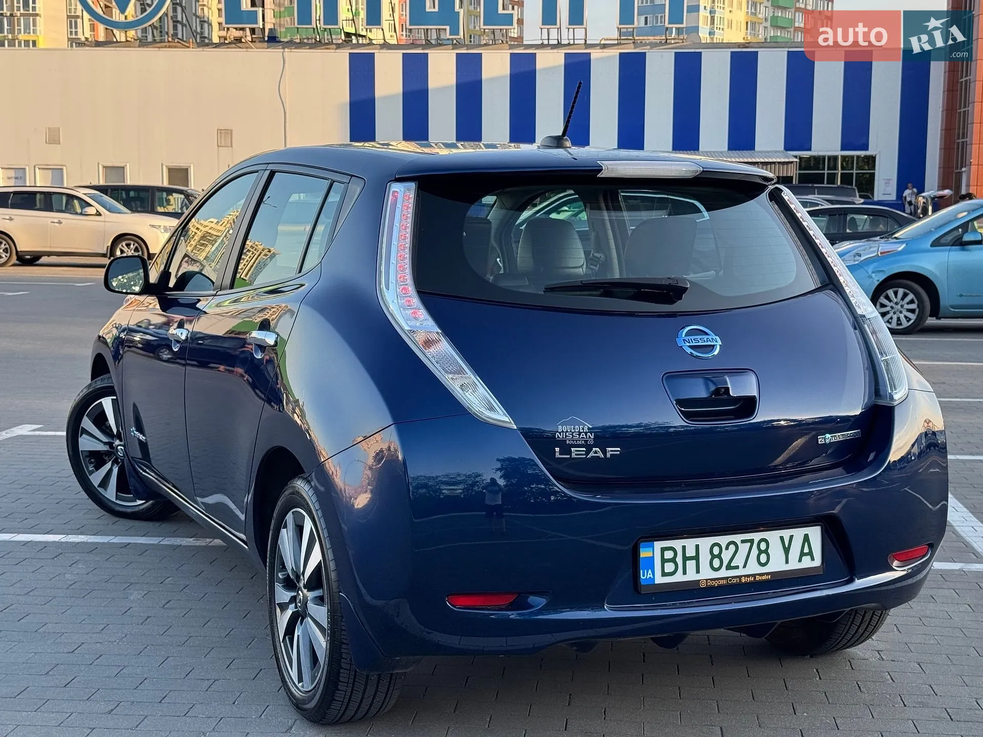 2016 Nissan Leaf - мініатюра 34