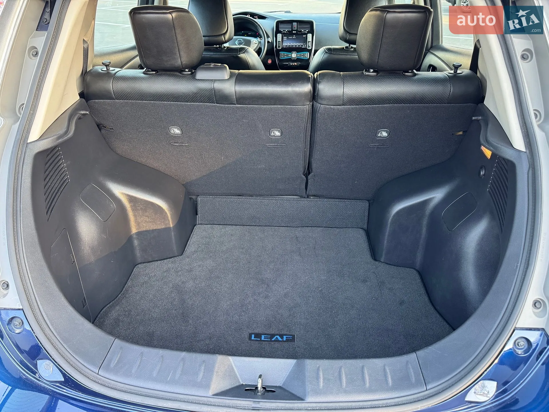 2016 Nissan Leaf - мініатюра 44