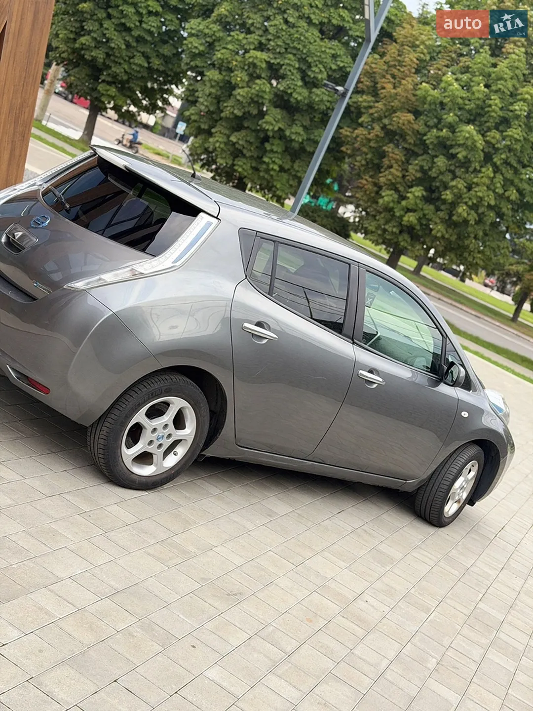 2014 Nissan Leaf - мініатюра 36