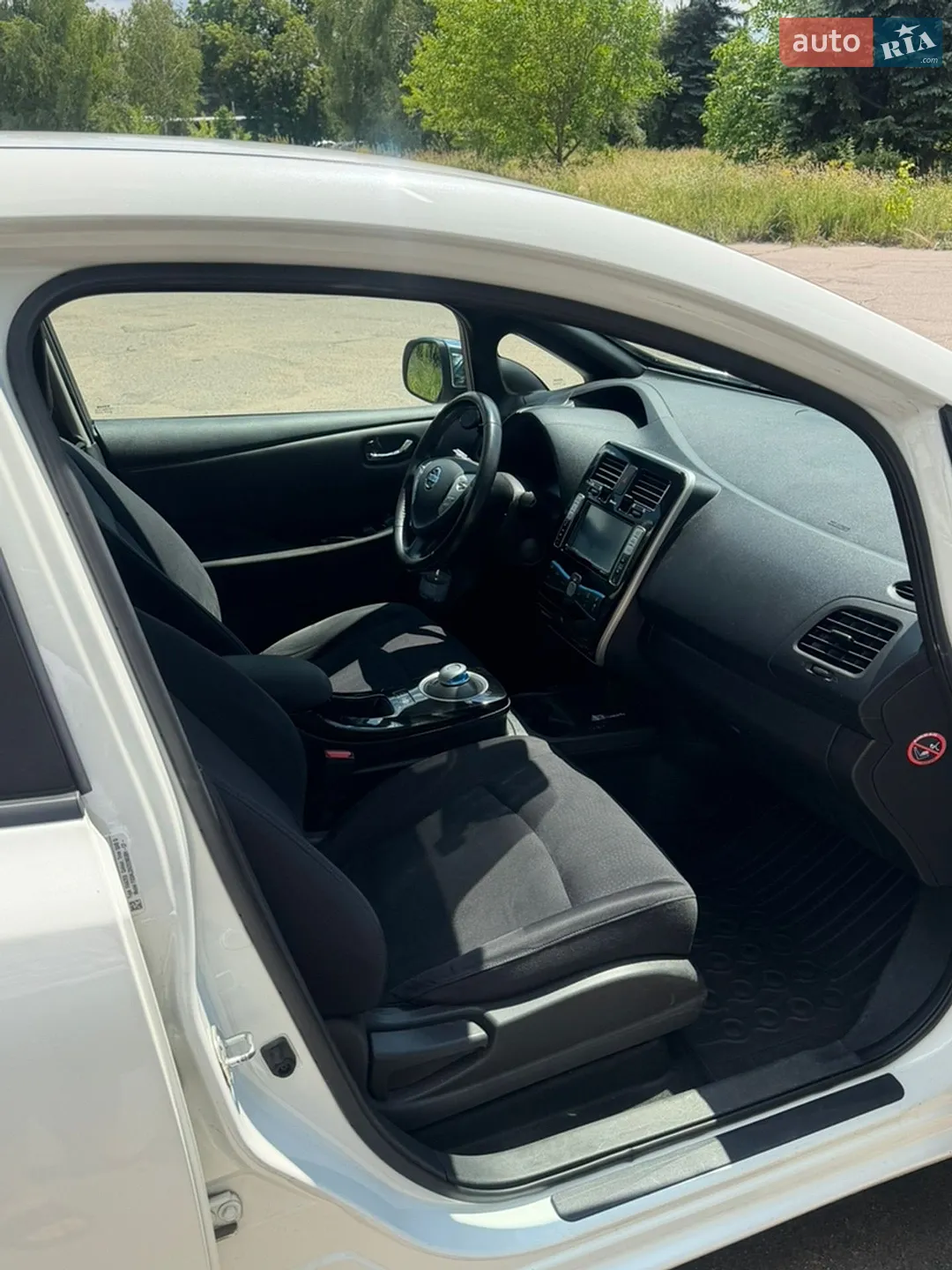 2014 Nissan Leaf - мініатюра 18