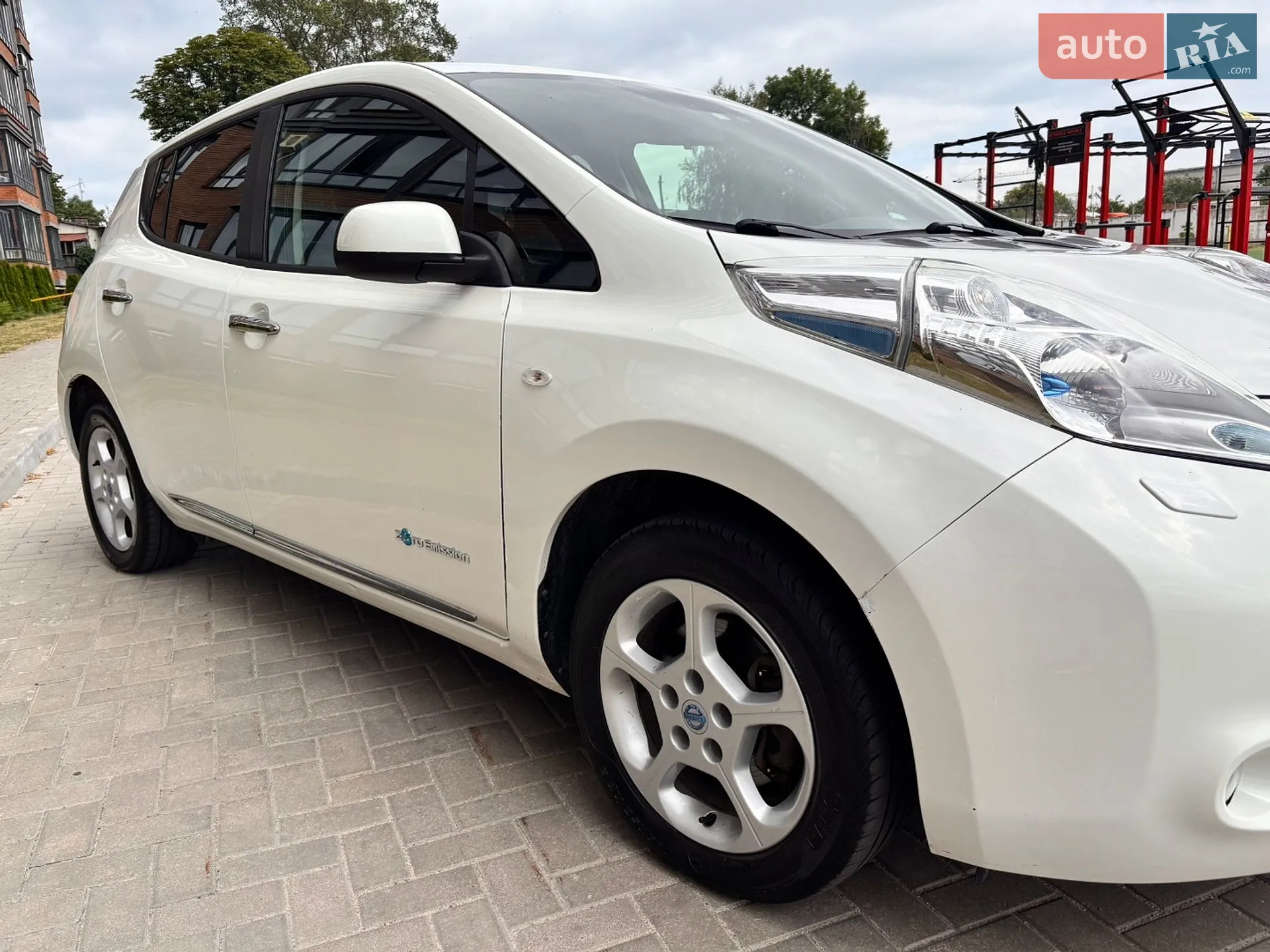 2014 Nissan Leaf - мініатюра 8