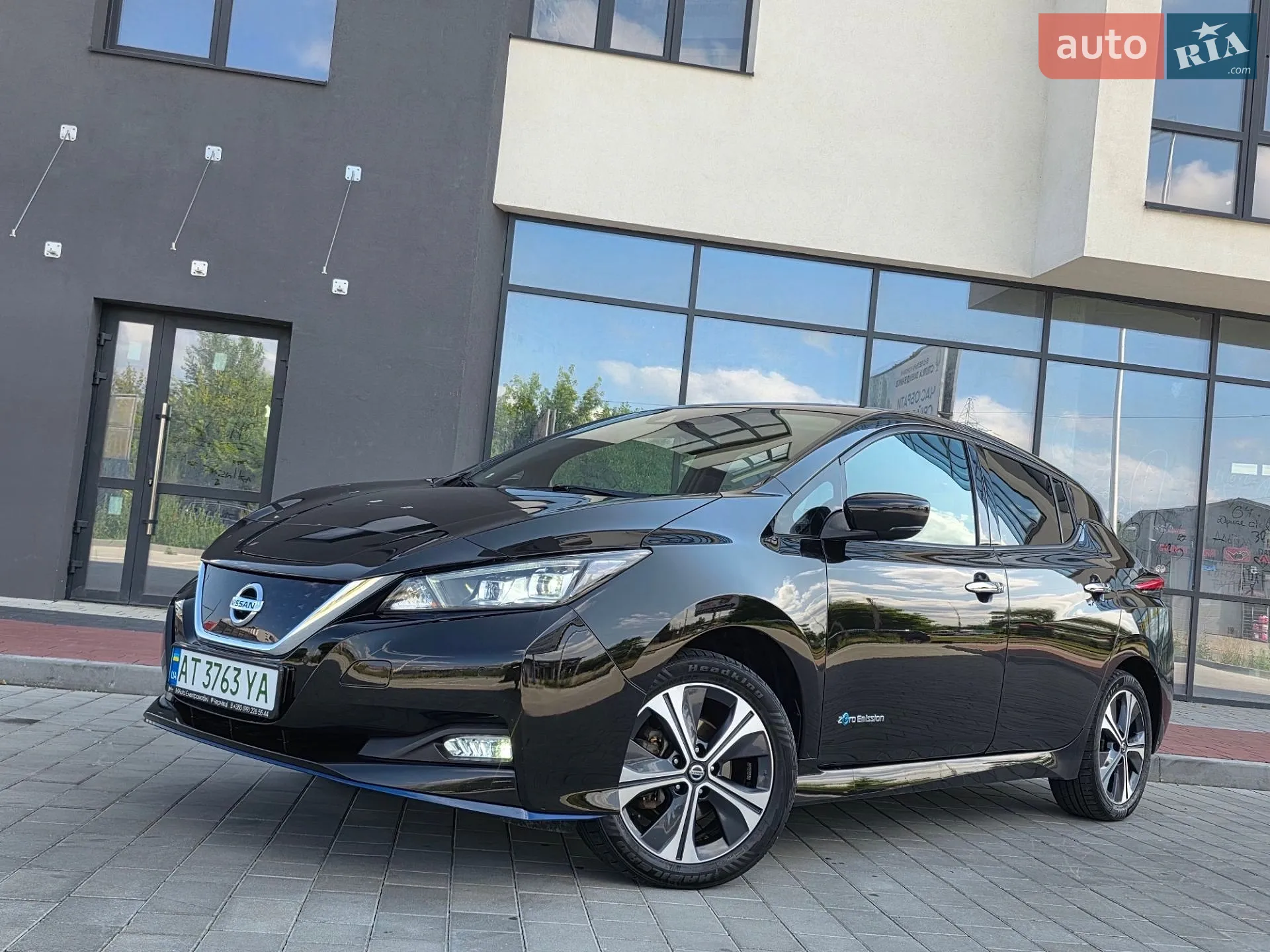 2019 Nissan Leaf - мініатюра 2