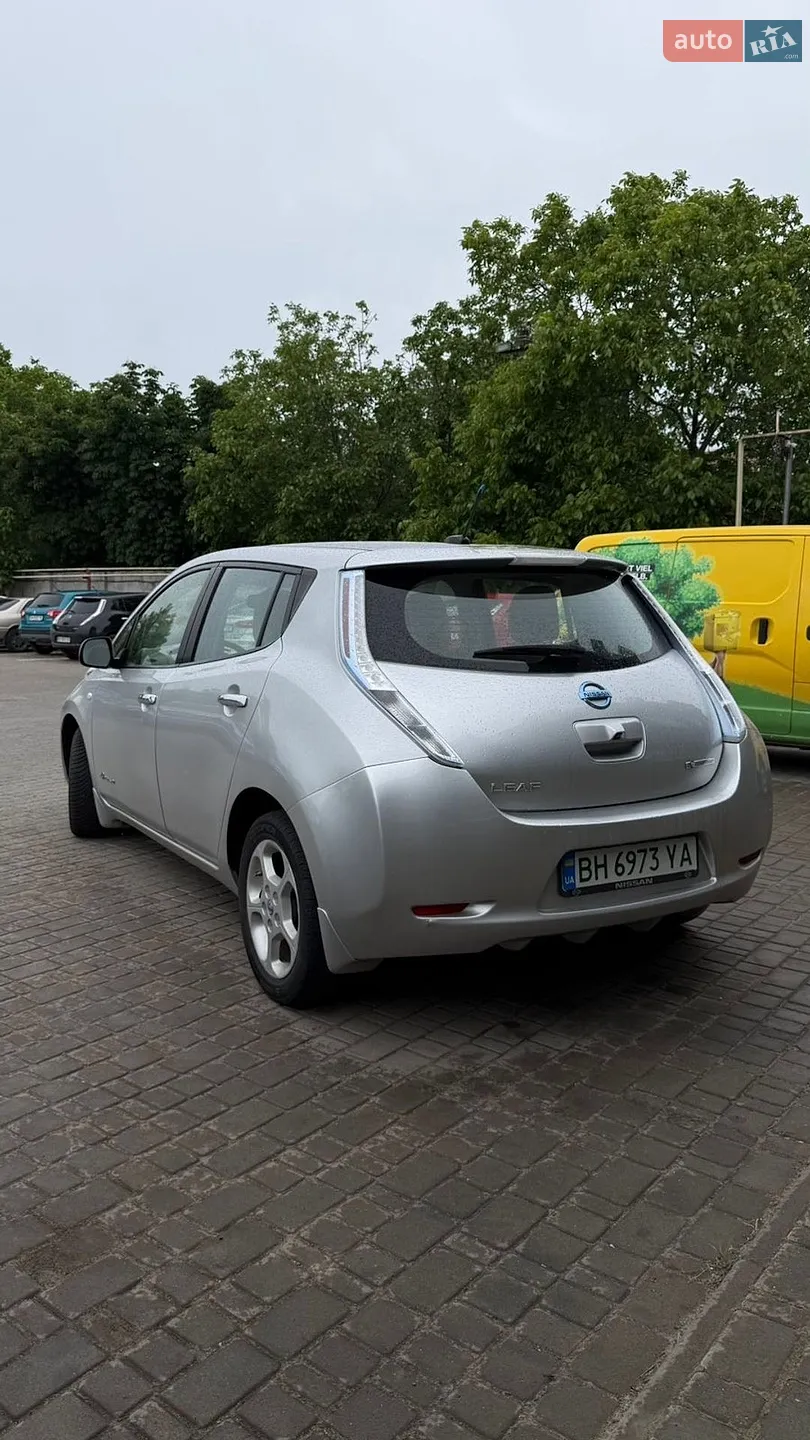 2012 Nissan Leaf - мініатюра 2