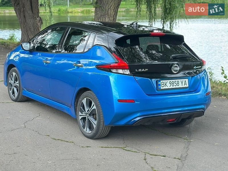 Хэтчбек Nissan Leaf 2021 в Ровно